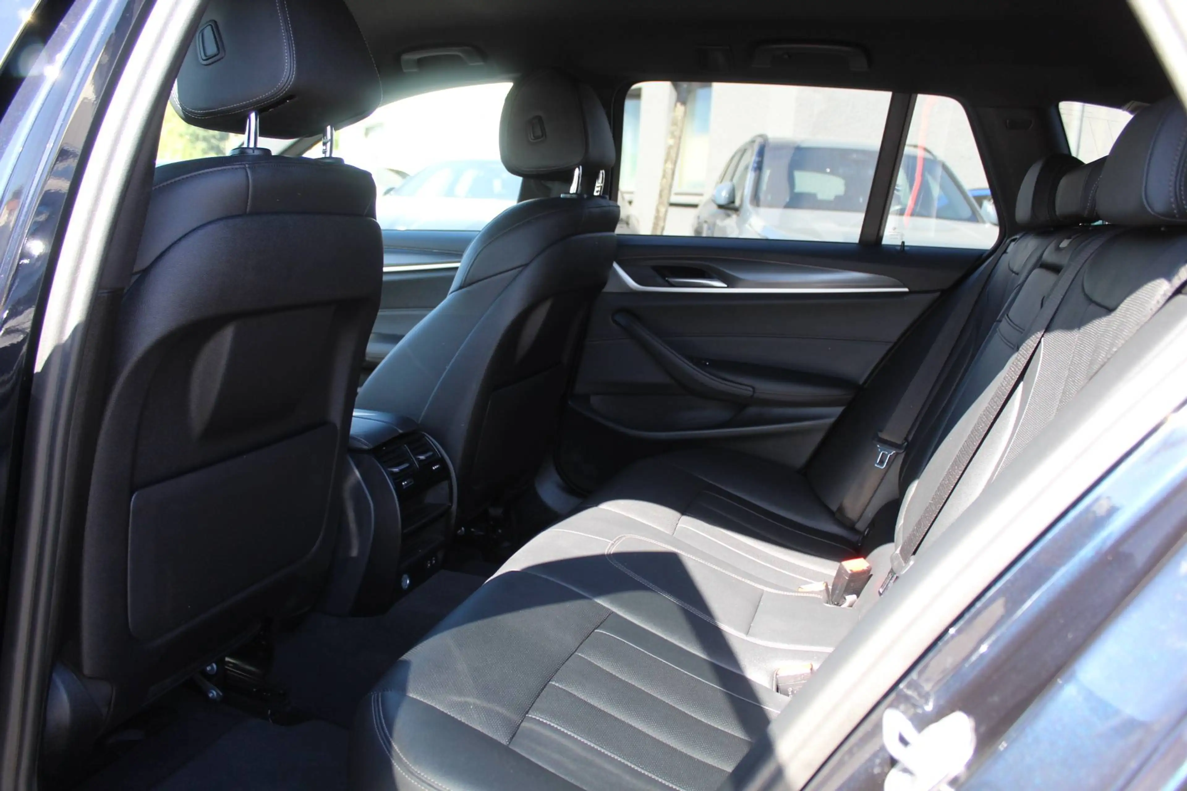 BMW 540 d Tour. xDrive M Sportpaket +Laser+HUD+Driving Pro+ — photo 15
