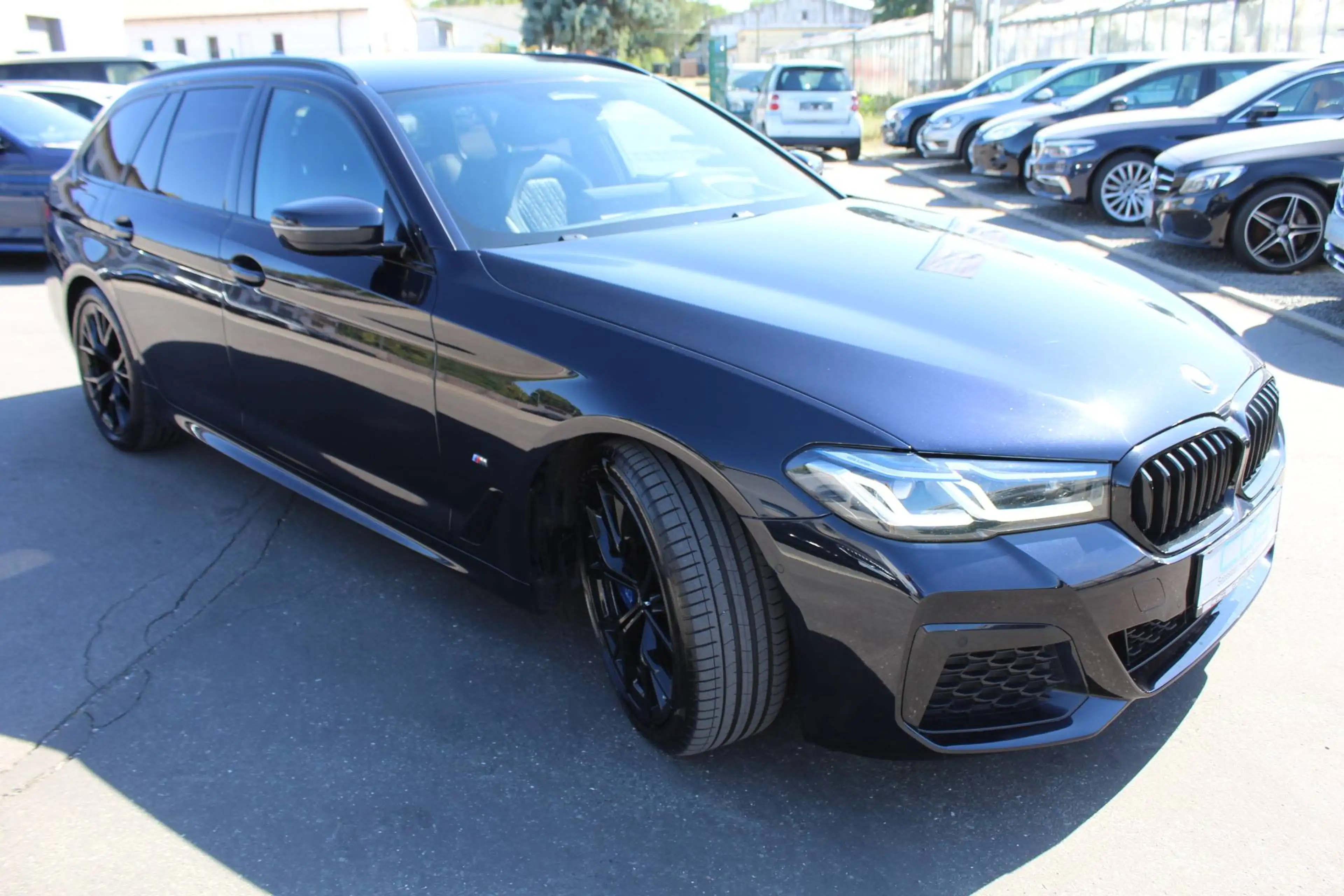 BMW 540 d Tour. xDrive M Sportpaket +Laser+HUD+Driving Pro+ — photo 9