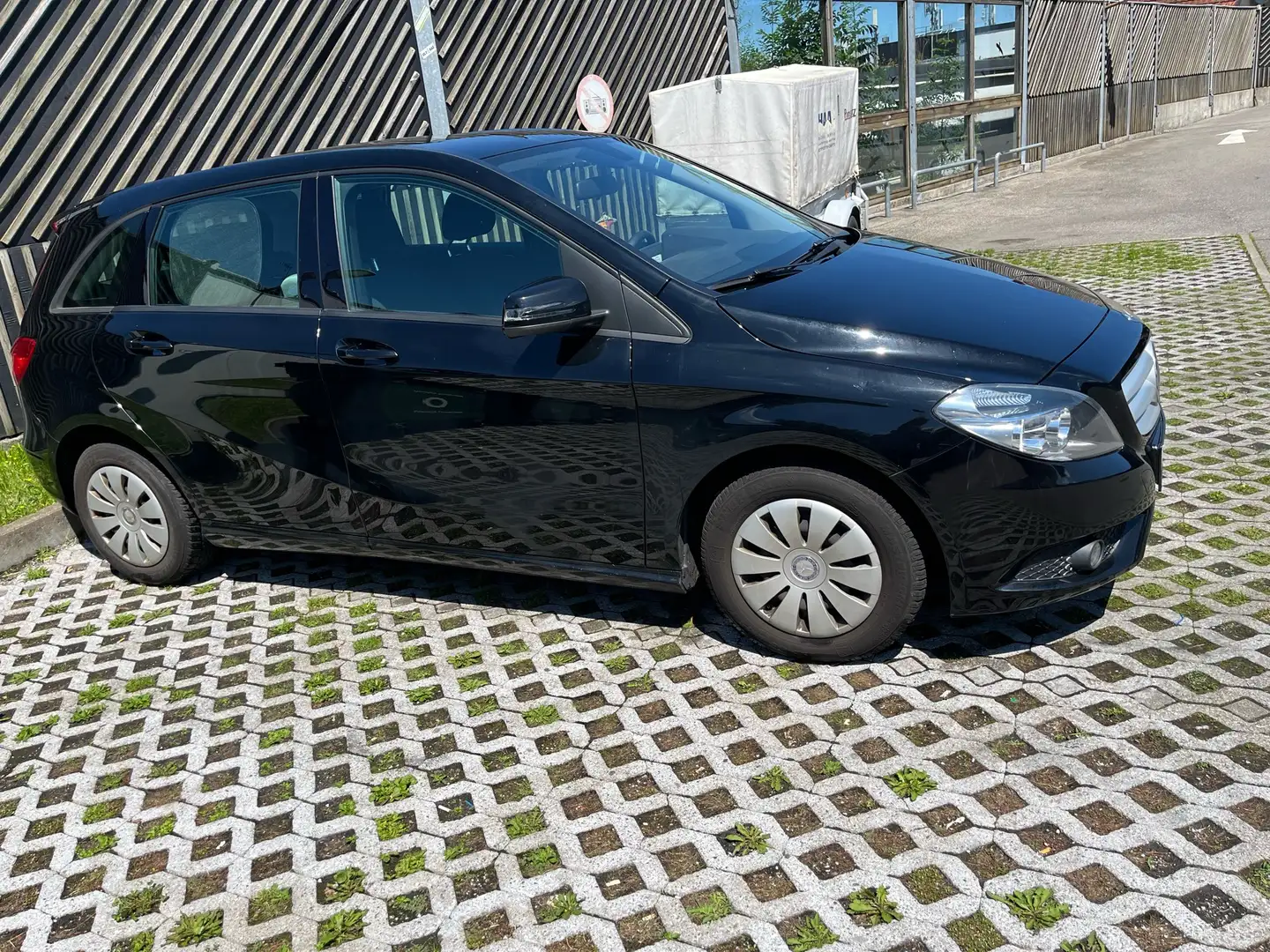 Mercedes-Benz B 180 CDI - 2