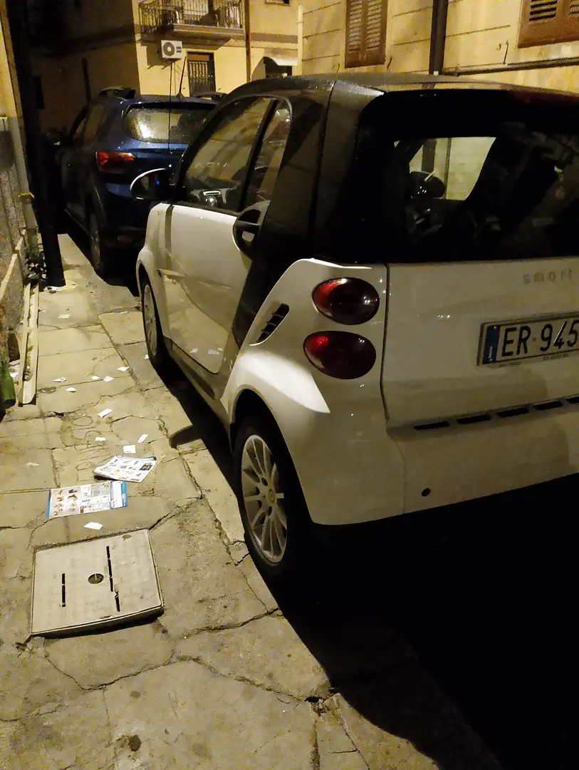 smart city-coupé/city-cabrio 800 CDI Blanc - 2