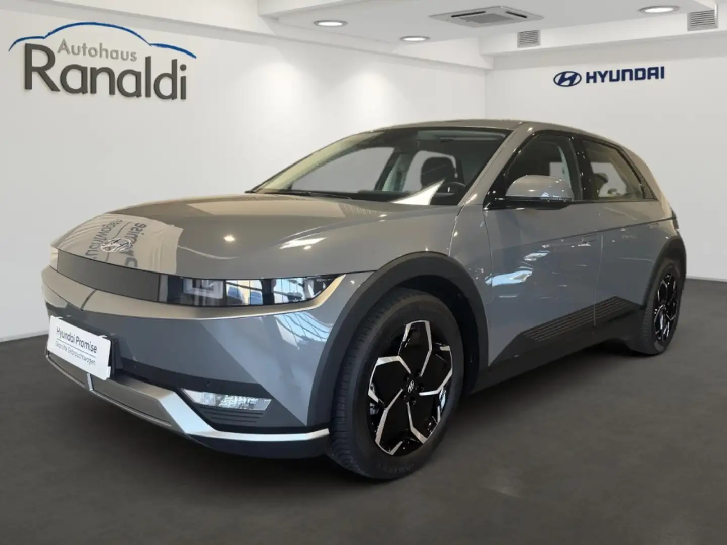 Hyundai IONIQ 5 Dynamiq Elektro 4WD 58 kWh++MWST++6300KM!++Allwett Grau - 1