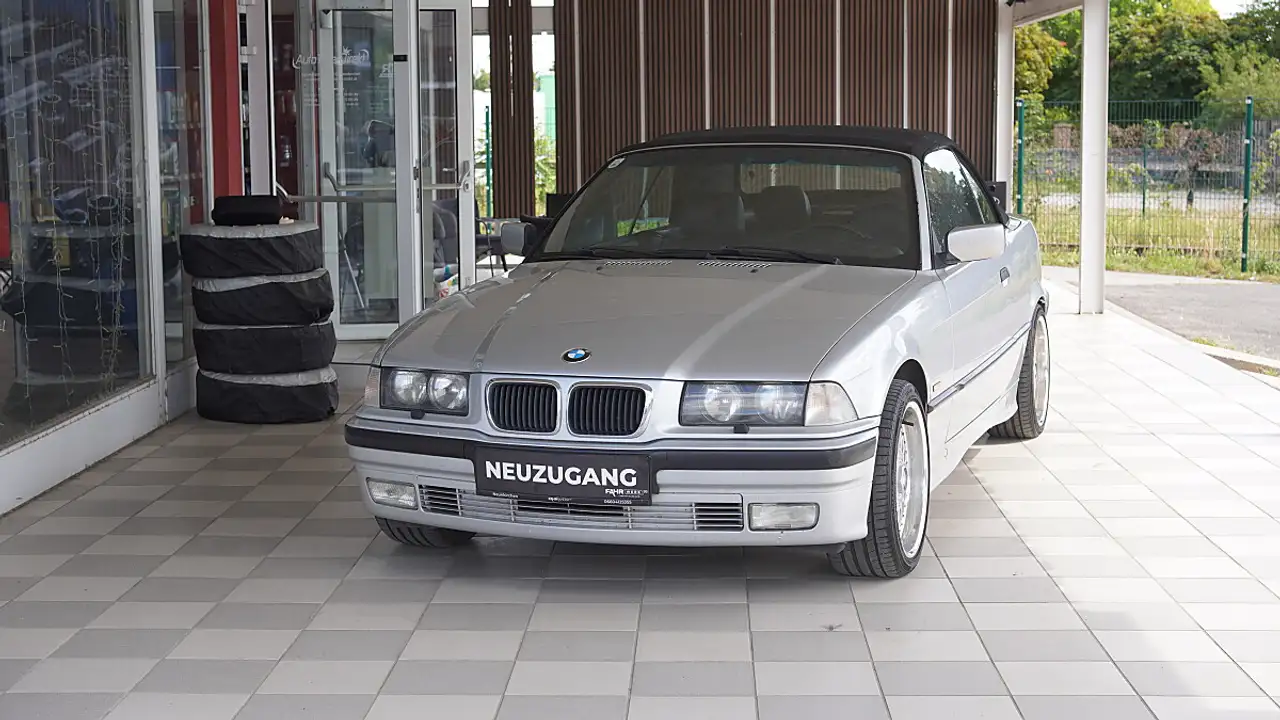 BMW 318 i Cabrio Roadster//HARDTOP//WINDSHOT//TOPZUSTAN..., foto 2