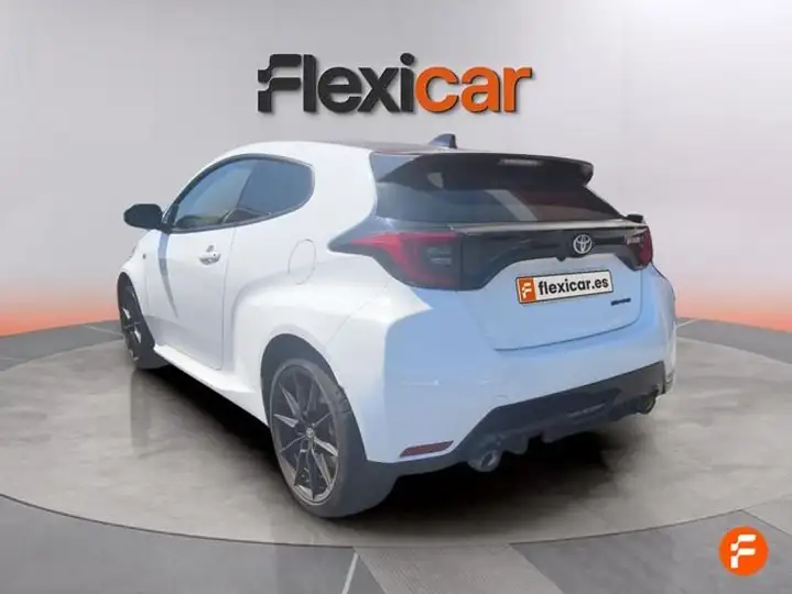 Toyota Yaris 2022, foto 5