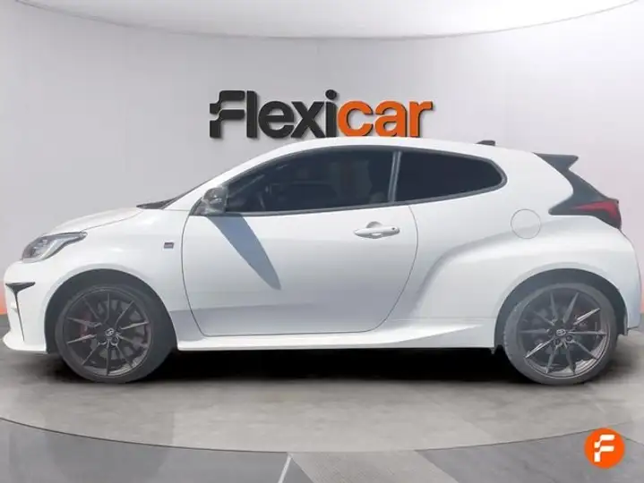 Toyota Yaris 2022, foto 7