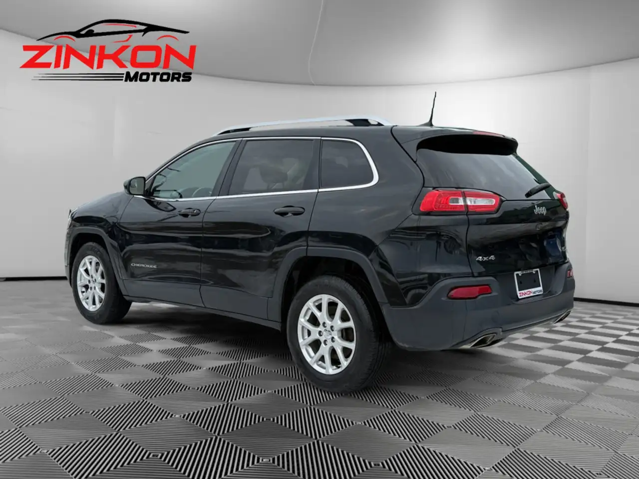 Jeep Cherokee снимка Jeep Cherokee
