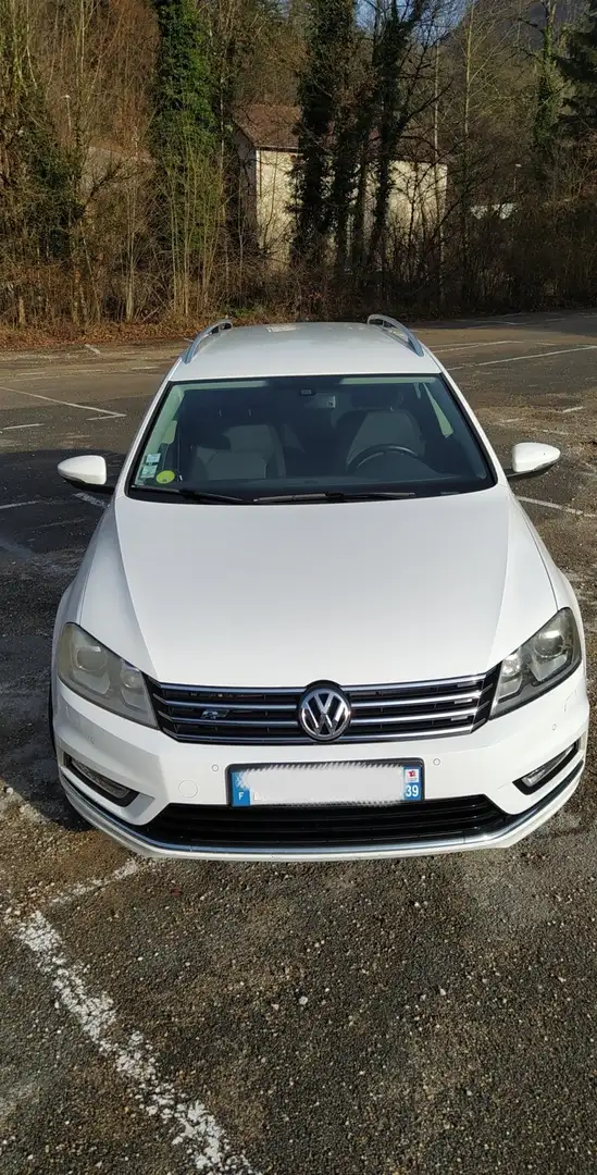 Volkswagen Passat Variant SW 1.6 TDI 105  BlueMotion  Ultimate Blanc - 1