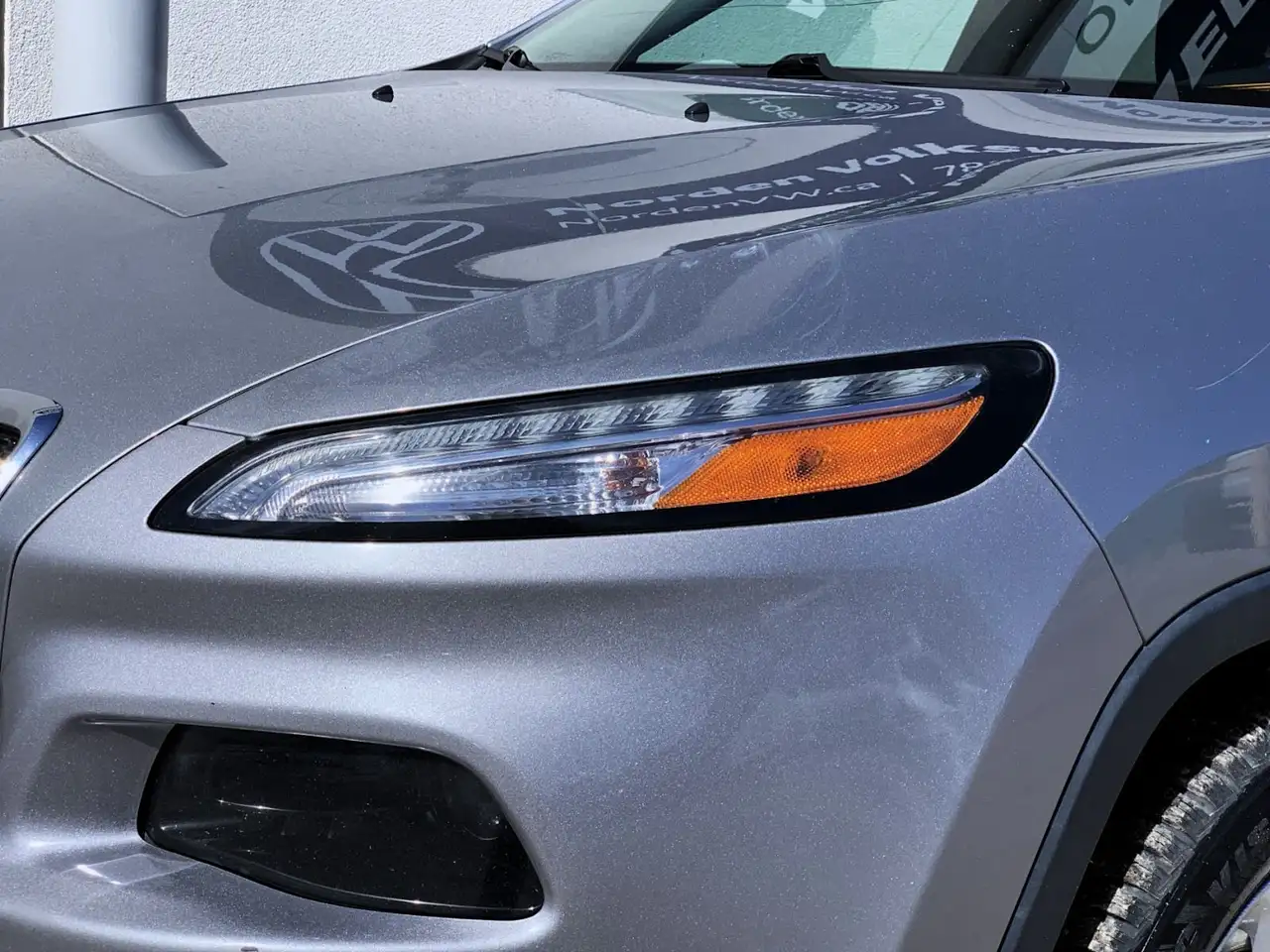 Jeep Cherokee снимка Jeep Cherokee