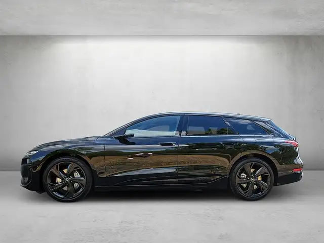 Audi E-Tron view 4