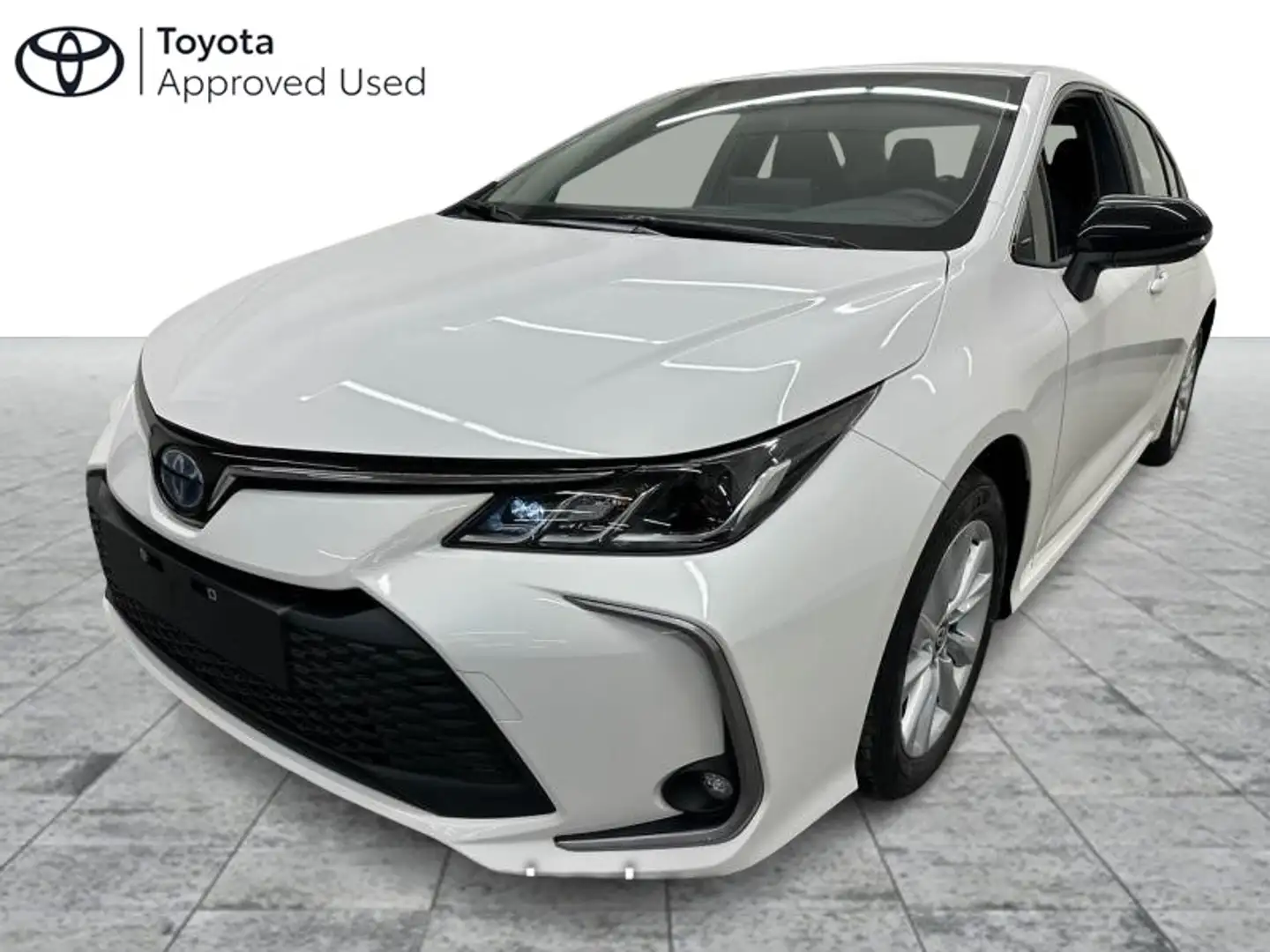 Toyota Corolla Sedan Comfort Weiß - 1