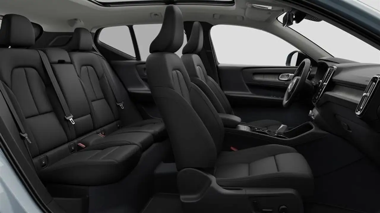 Volvo XC40 photo Volvo XC40