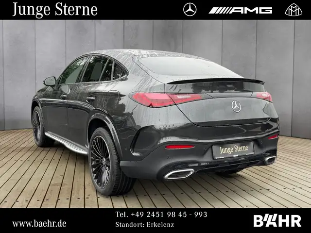 Mercedes-Benz GLC view 3