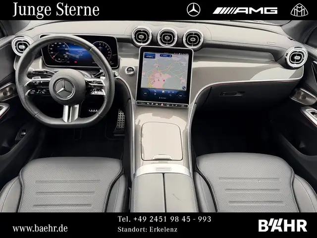 Mercedes-Benz GLC view 4