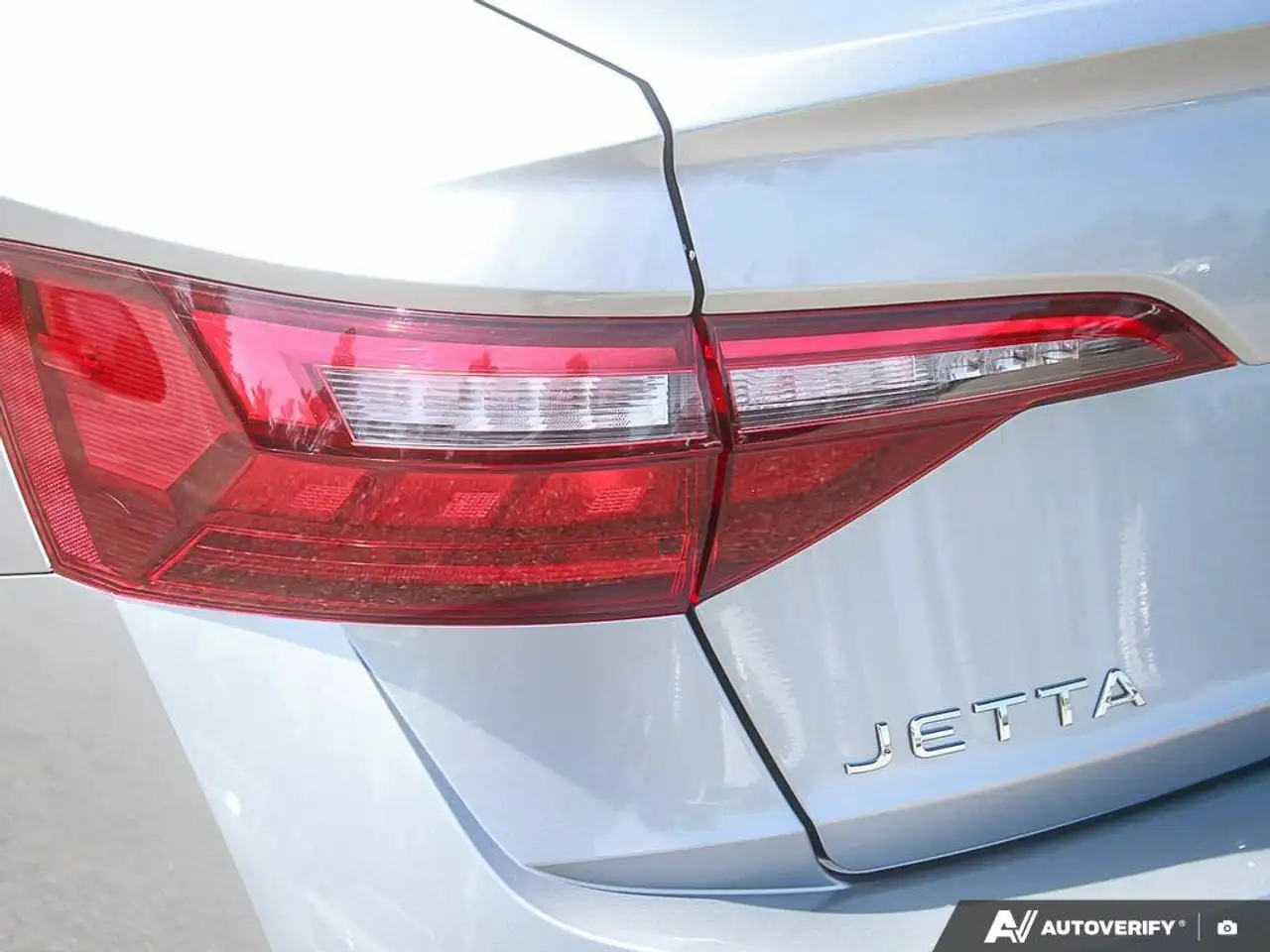Volkswagen Jetta снимка Volkswagen Jetta