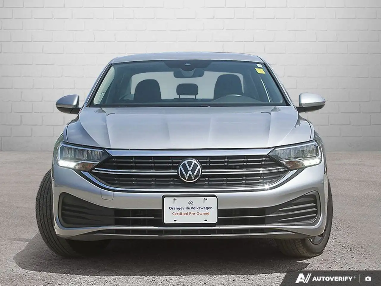 Volkswagen Jetta снимка Volkswagen Jetta