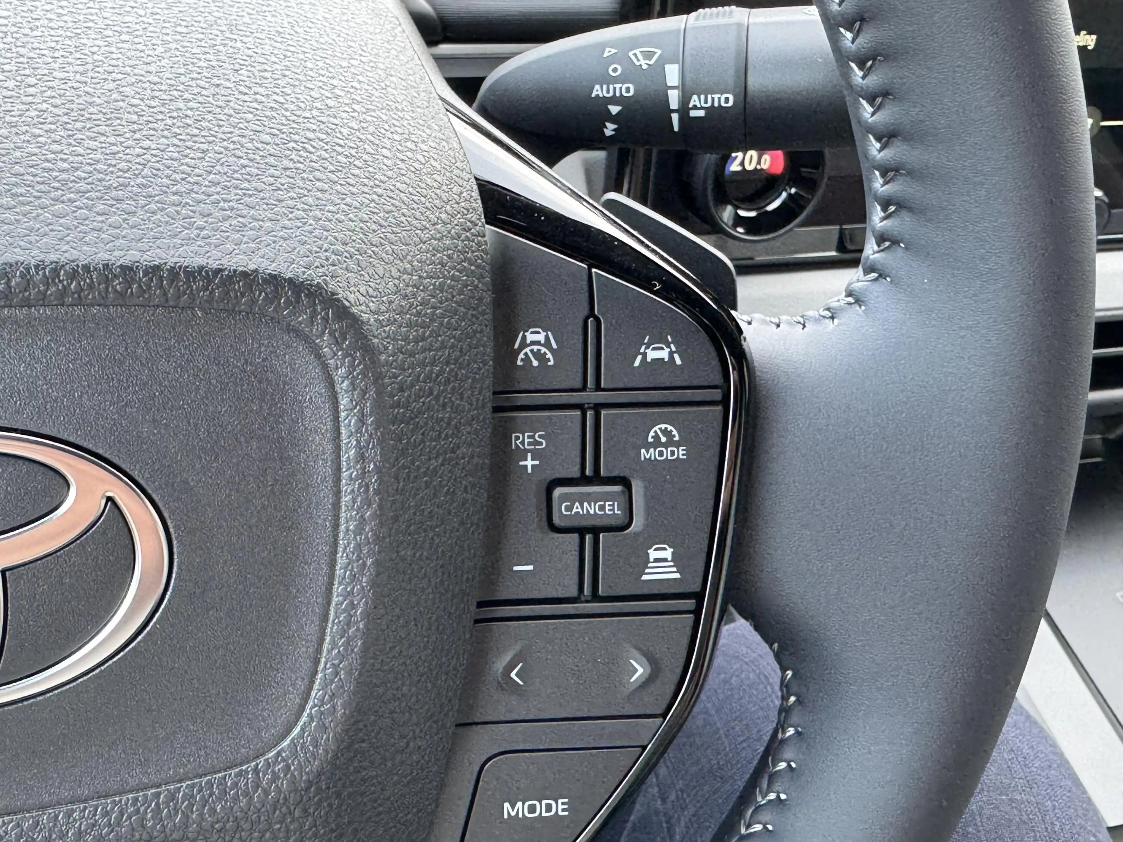 Toyota C-HR+ EXECUTIVE AWD 77 kWh NIEUW DIRECT LEVERBAAR! PANOD — photo 26