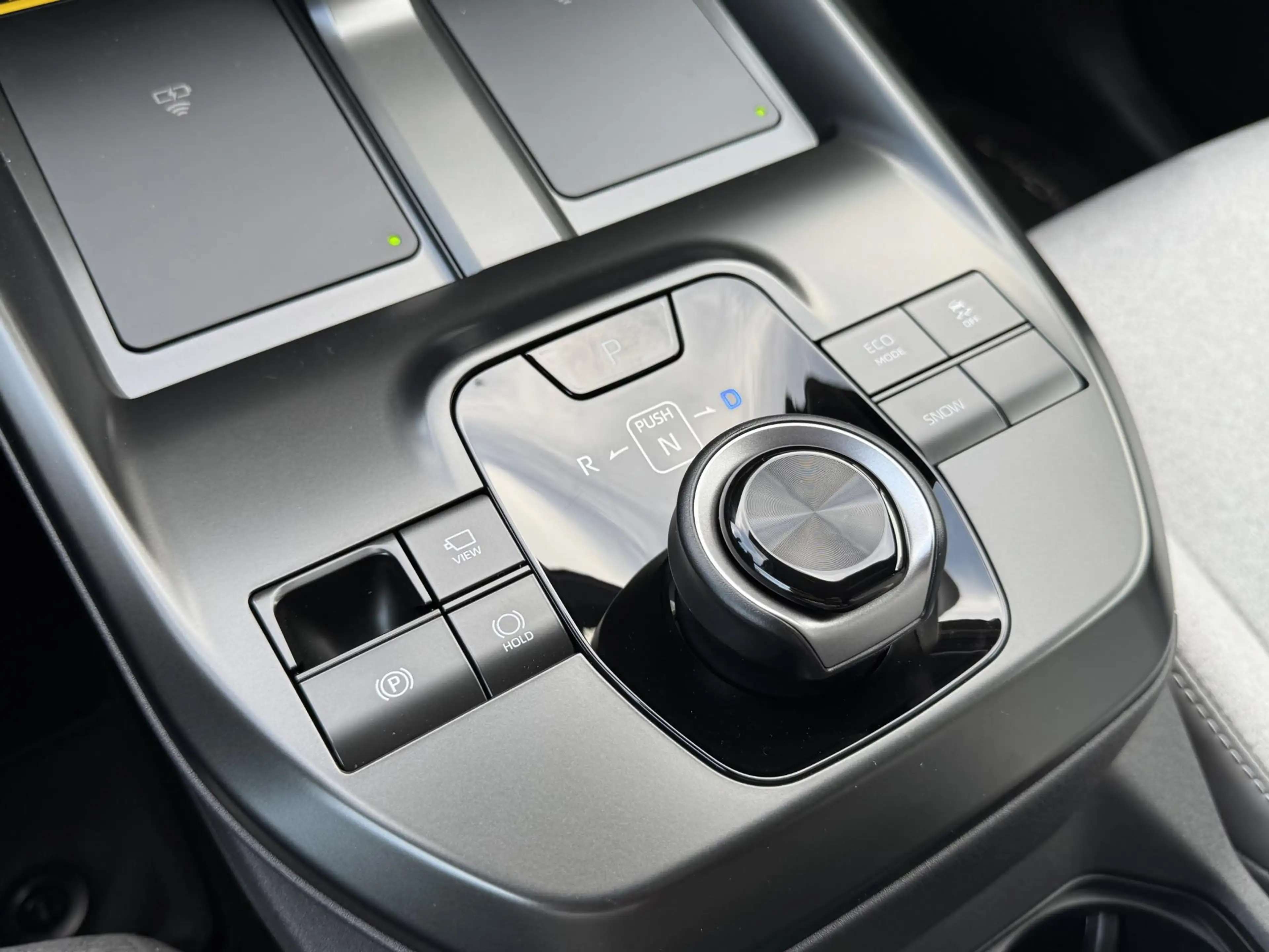 Toyota C-HR+ EXECUTIVE AWD 77 kWh NIEUW DIRECT LEVERBAAR! PANOD — photo 31