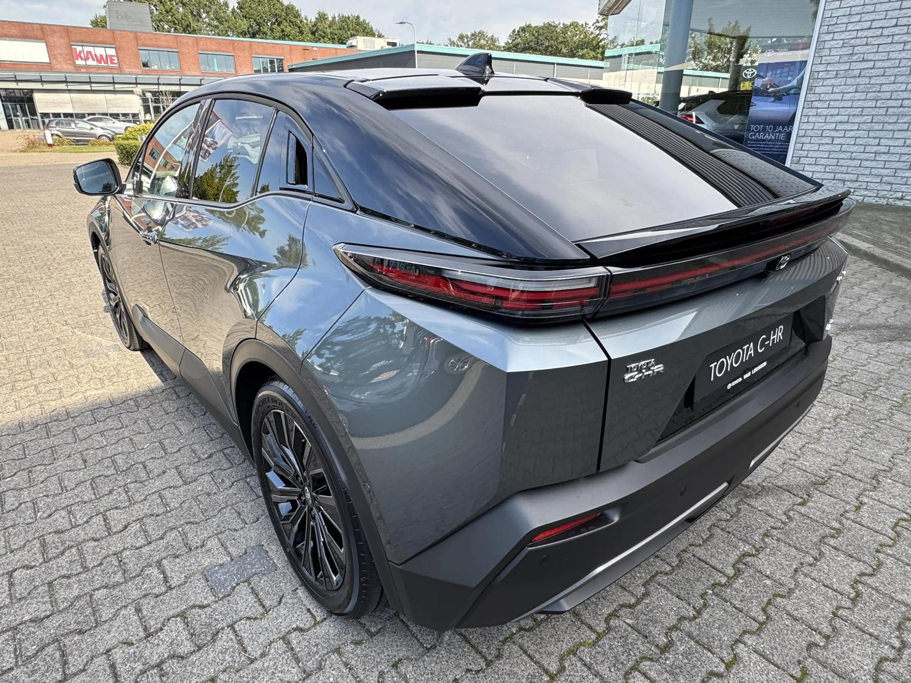 Toyota C-HR+ EXECUTIVE AWD 77 kWh NIEUW DIRECT LEVERBAAR! PANOD — photo 3