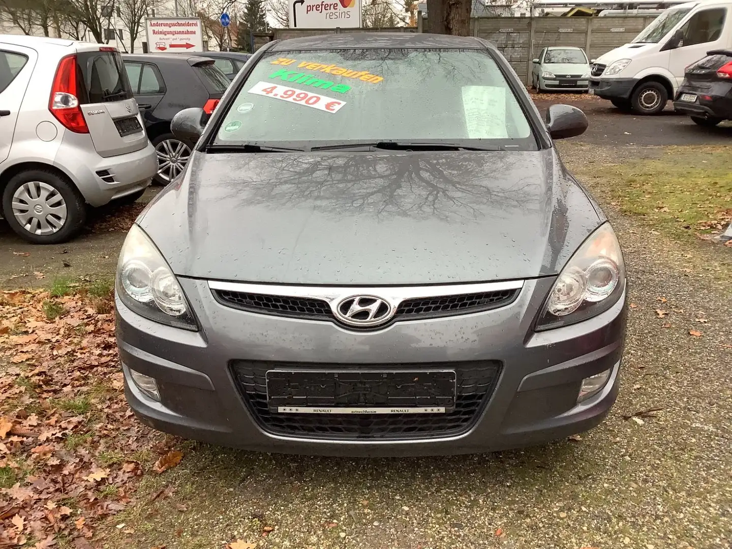 Hyundai i30 1.4 Comfort TÜV Neu - 1