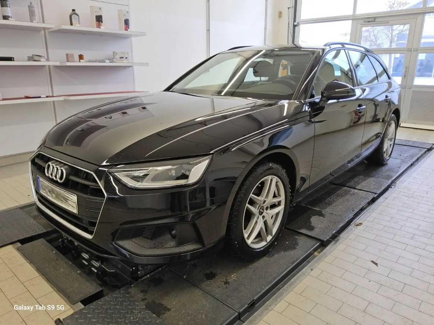 Audi A4 35 2.0 TDI basis*AHK*LED*Sitzheizung* Schwarz - 2