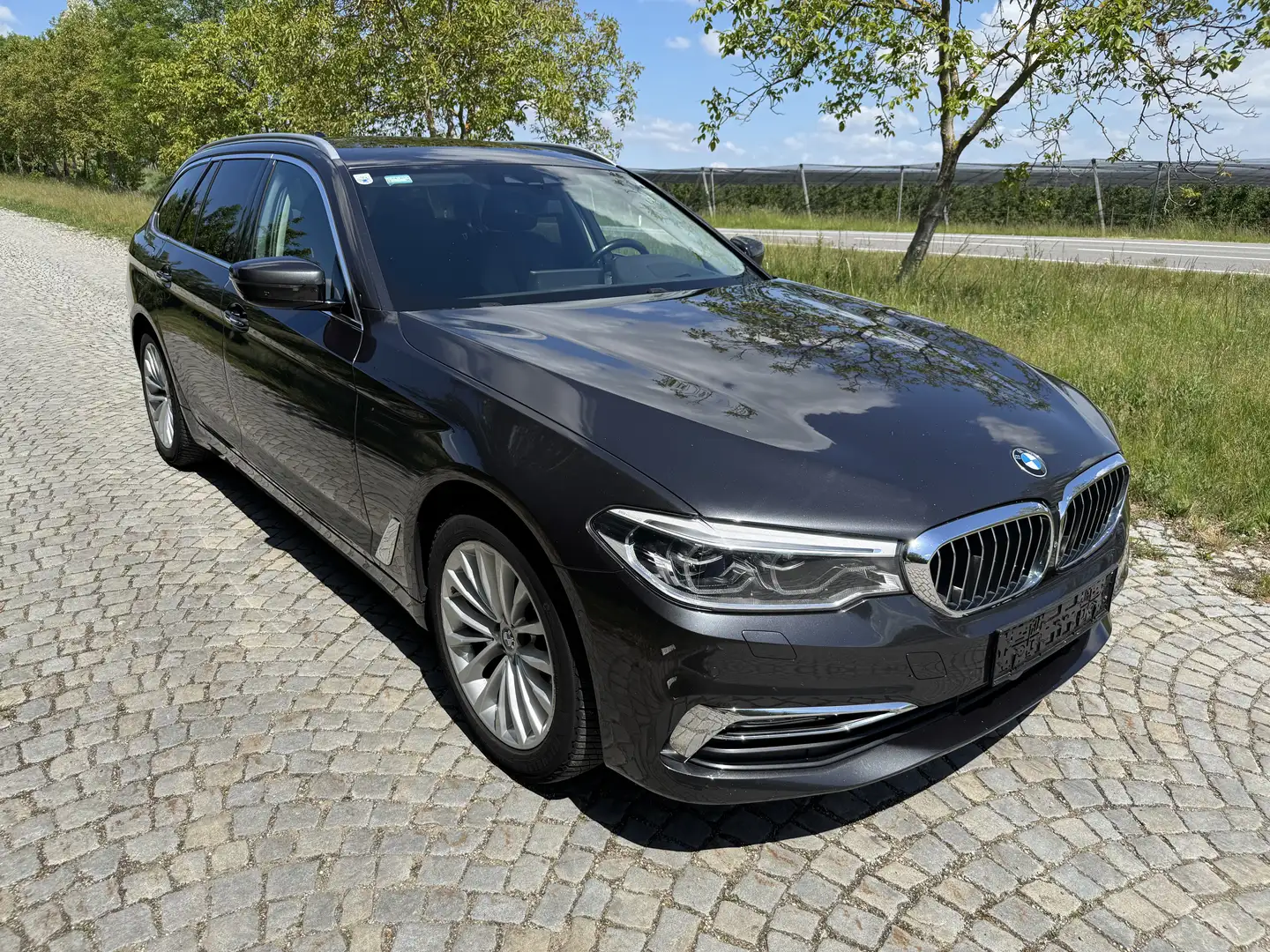 BMW 540 540d xDrive Touring Aut. Luxury Line - 1