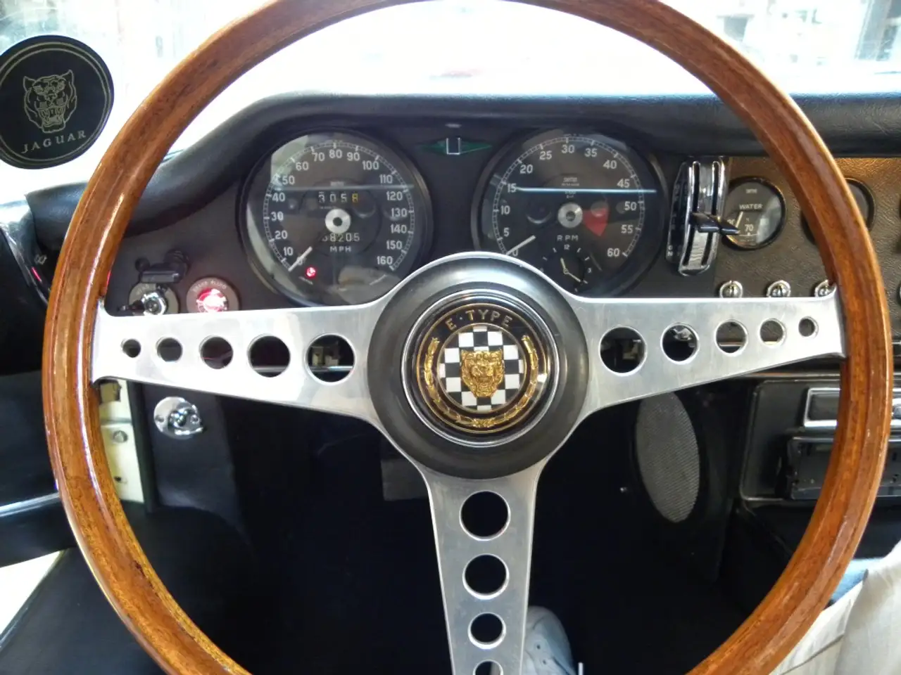 Jaguar E- Type 4.2 2 + 2 S1 Coupé, foto 11