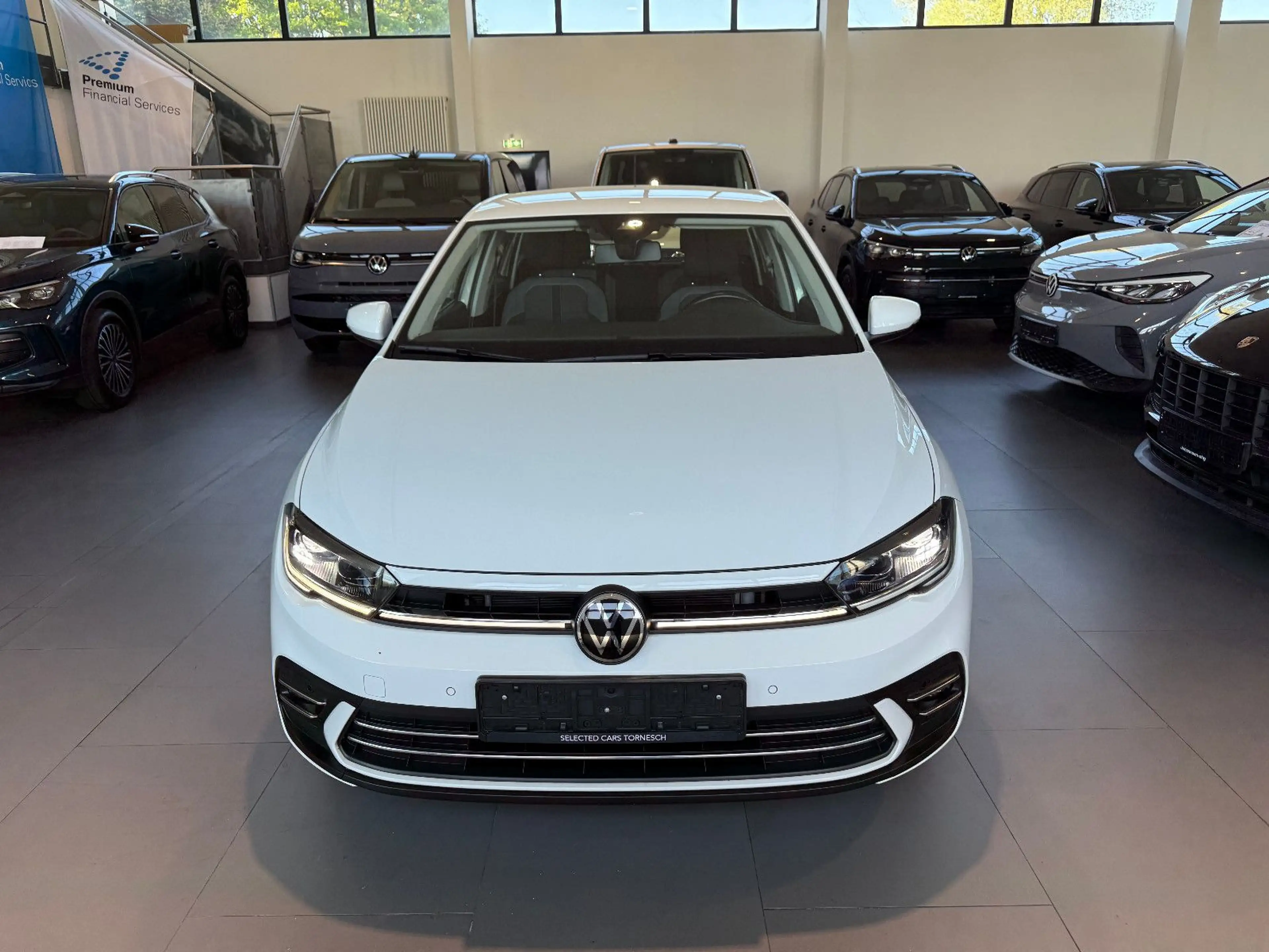 Volkswagen Polo VI Style 1.0 TSI AID/MATRIX/LANE/PDC/FRONT — photo 2