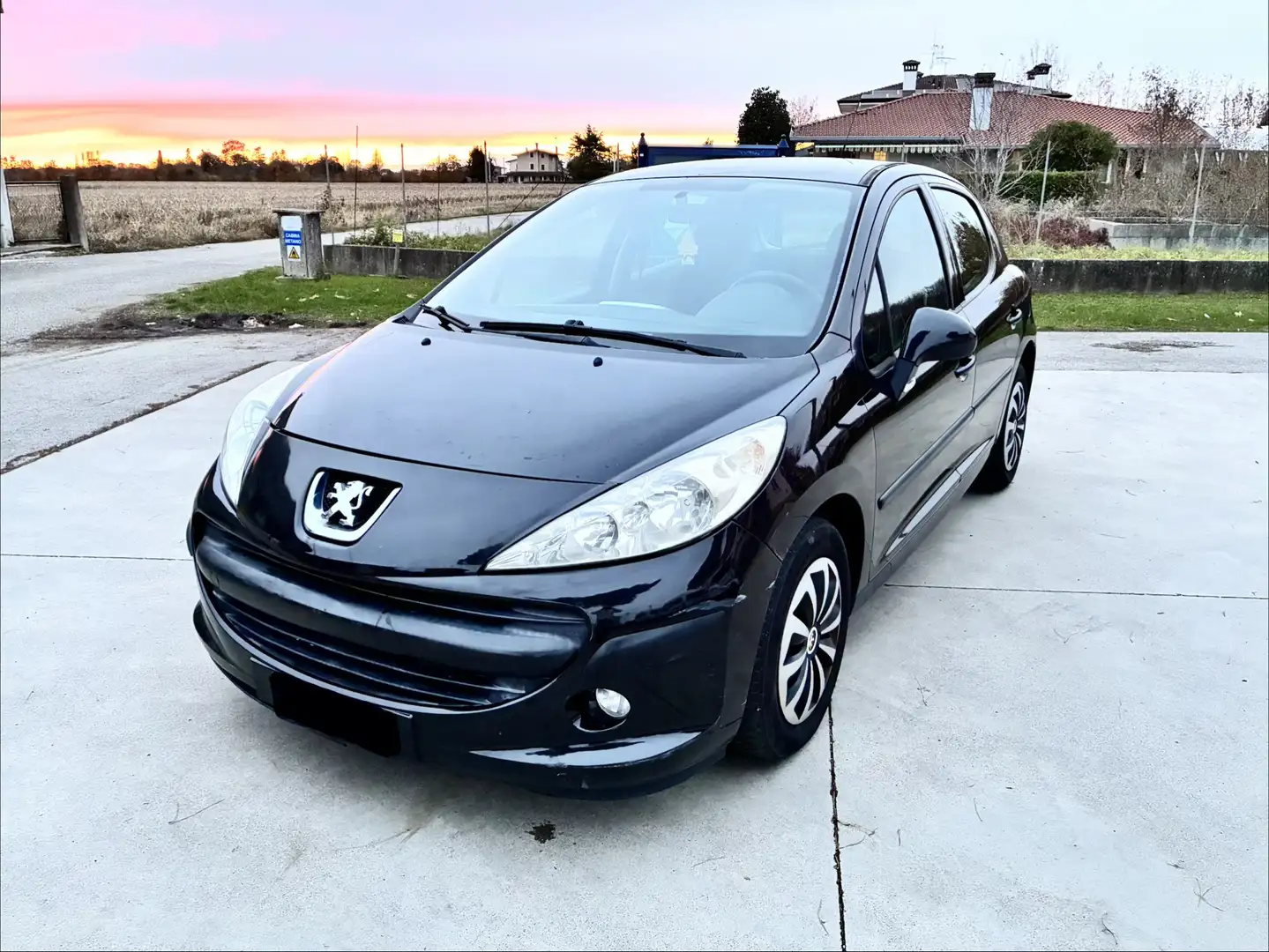Peugeot 207 5p 1.4 8v One-Line - 2