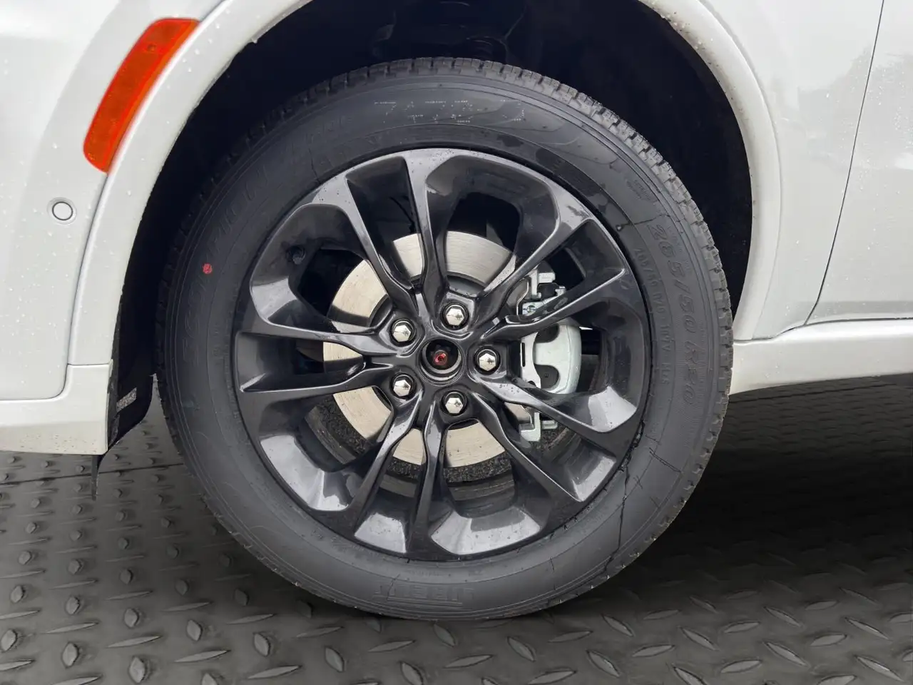 Dodge Durango снимка Dodge Durango