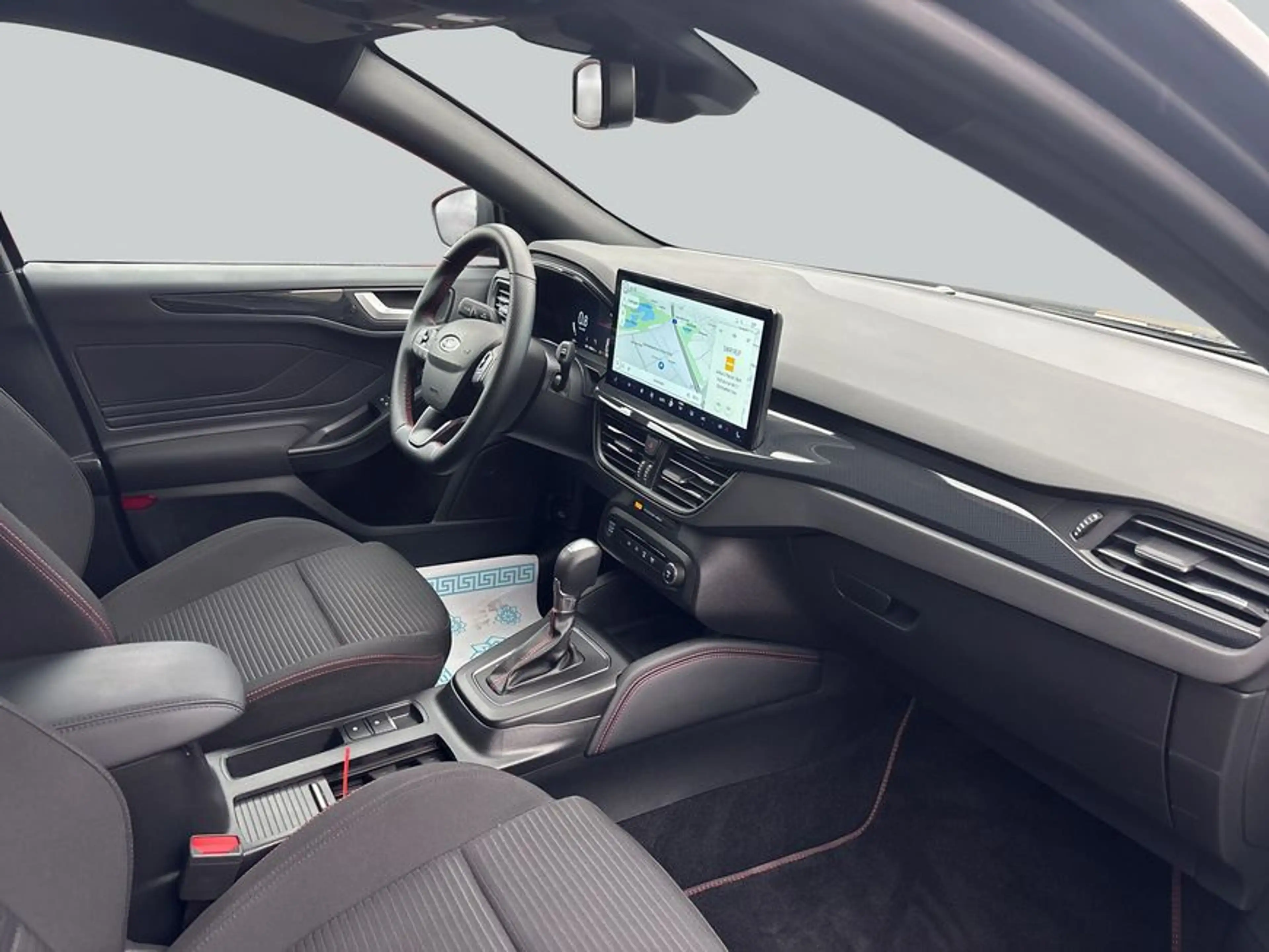Ford Focus Turnier 1.0 EcoBoost Hybrid Aut. ST-LINE X — photo 15