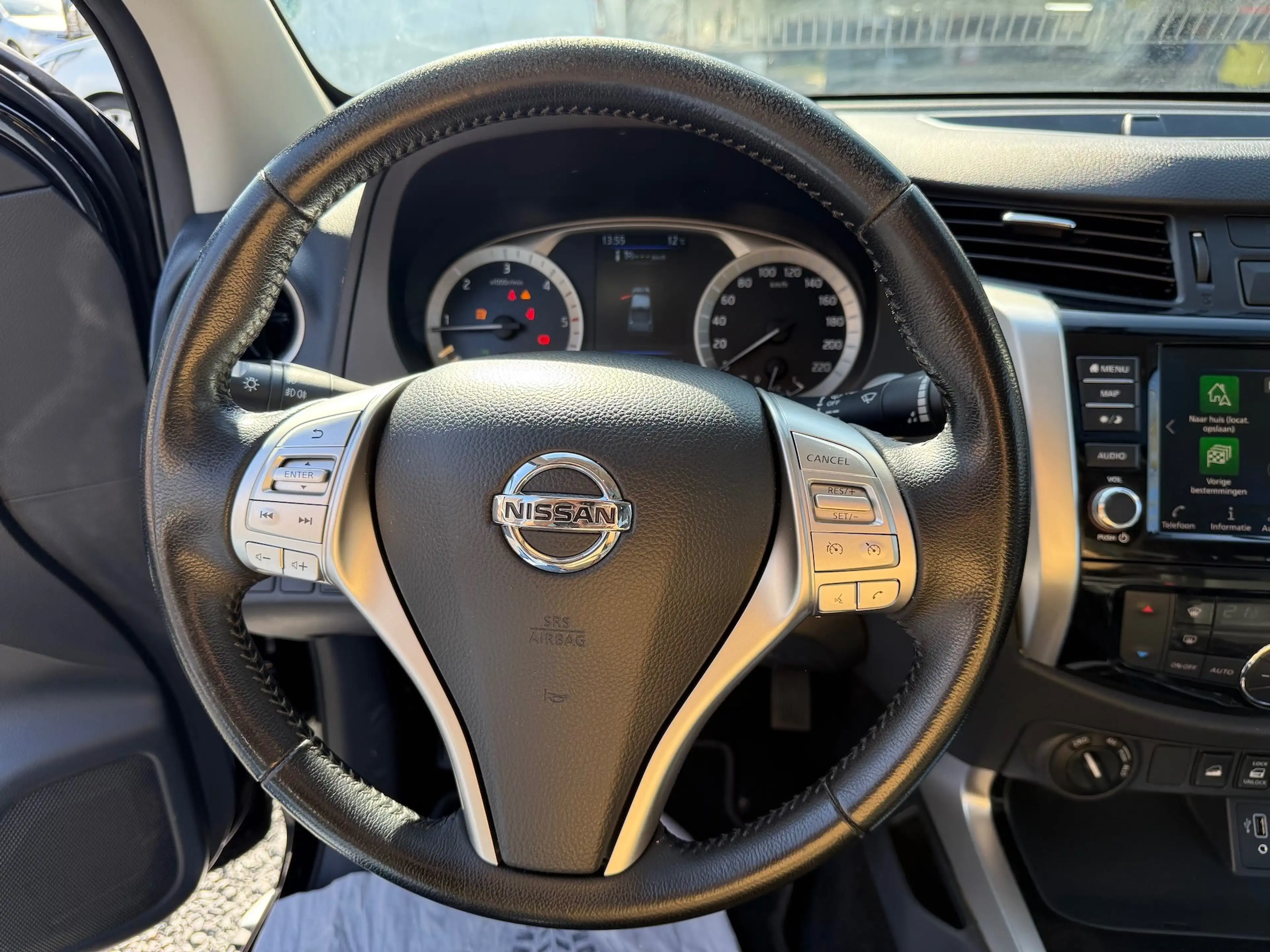 Nissan Navara 2.3 dCi 4WD Tekna, Full option, INCL BTW + keuring — photo 12