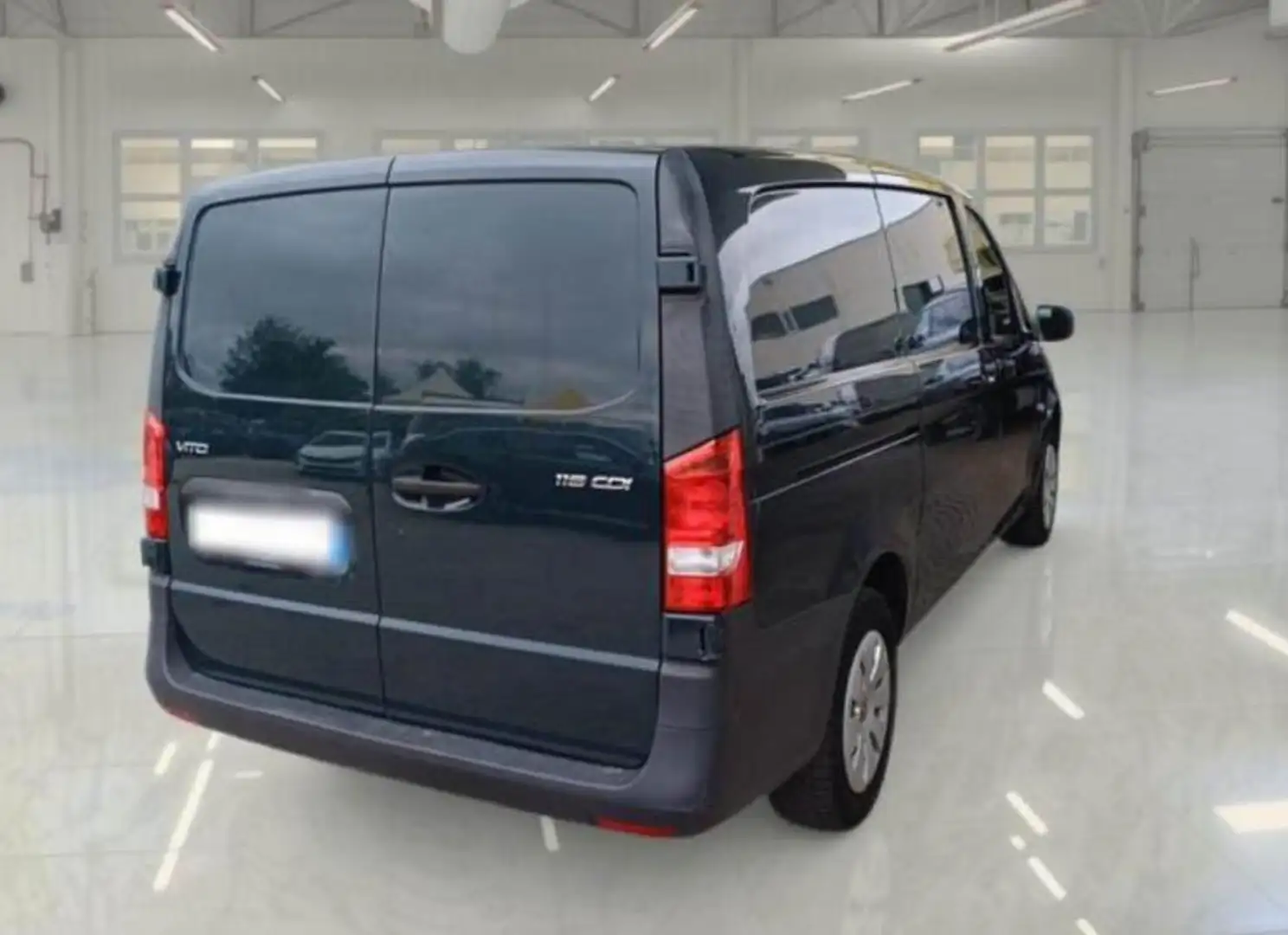 Mercedes-Benz Vito 2.0 116 CDI Aut. Furgone Long Verde - 2