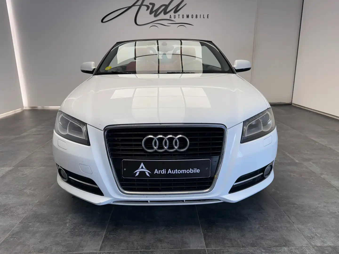 Audi A3 A3 Cabriolet 2.0 TDi*SIEGES CHAUFFANT*AIRCO* - 2