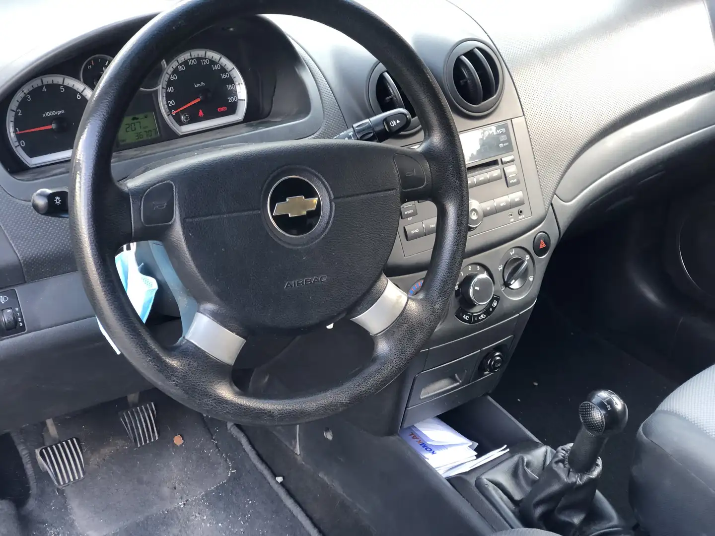 Chevrolet Aveo 1.2 16v LS - 2