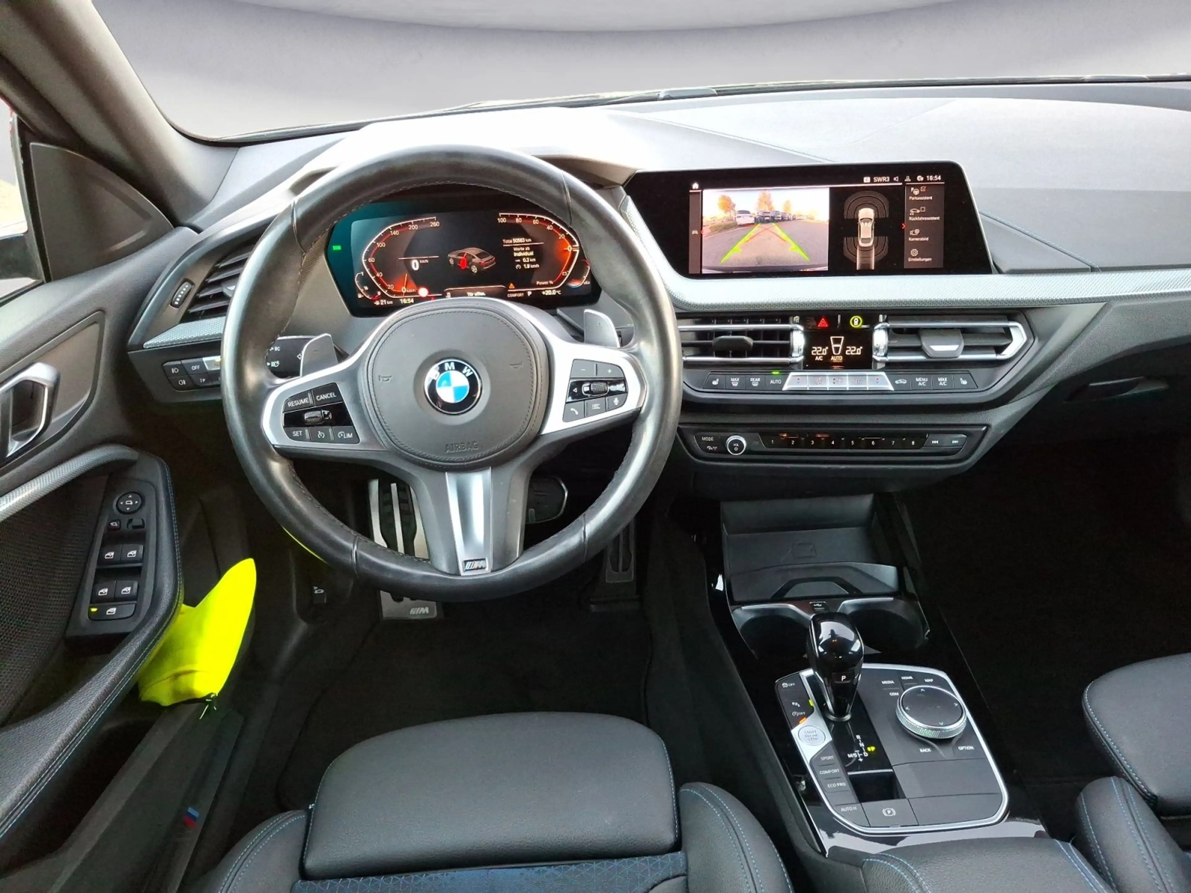 BMW 220 220i Gran Coupe M Sport Aut. 18' AHK Kamera Driv — photo 14