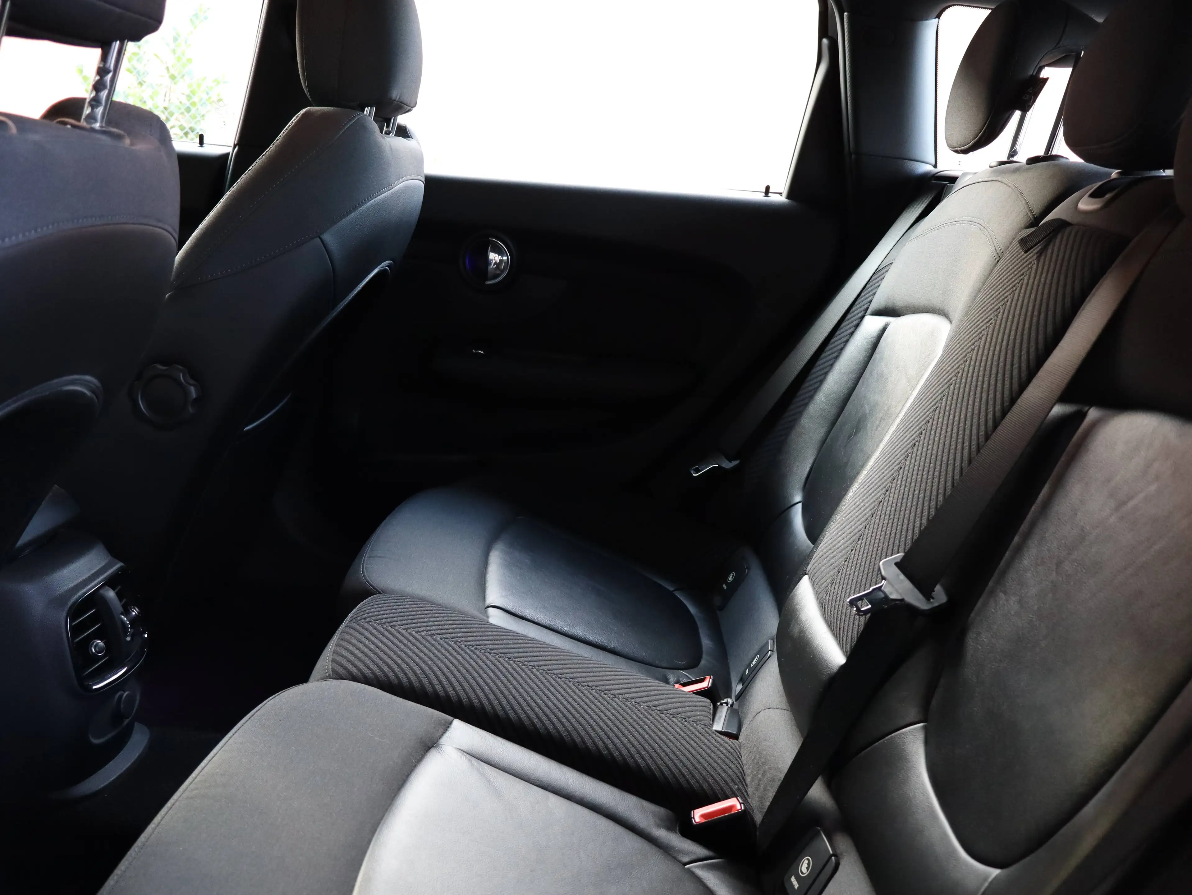 MINI Cooper D Clubman Mini Cooper D Clubman *LED*NAVI*SITZHEIZUNG*TEILLEDER*CHILI*BUSINESS-PAKET* — photo 13
