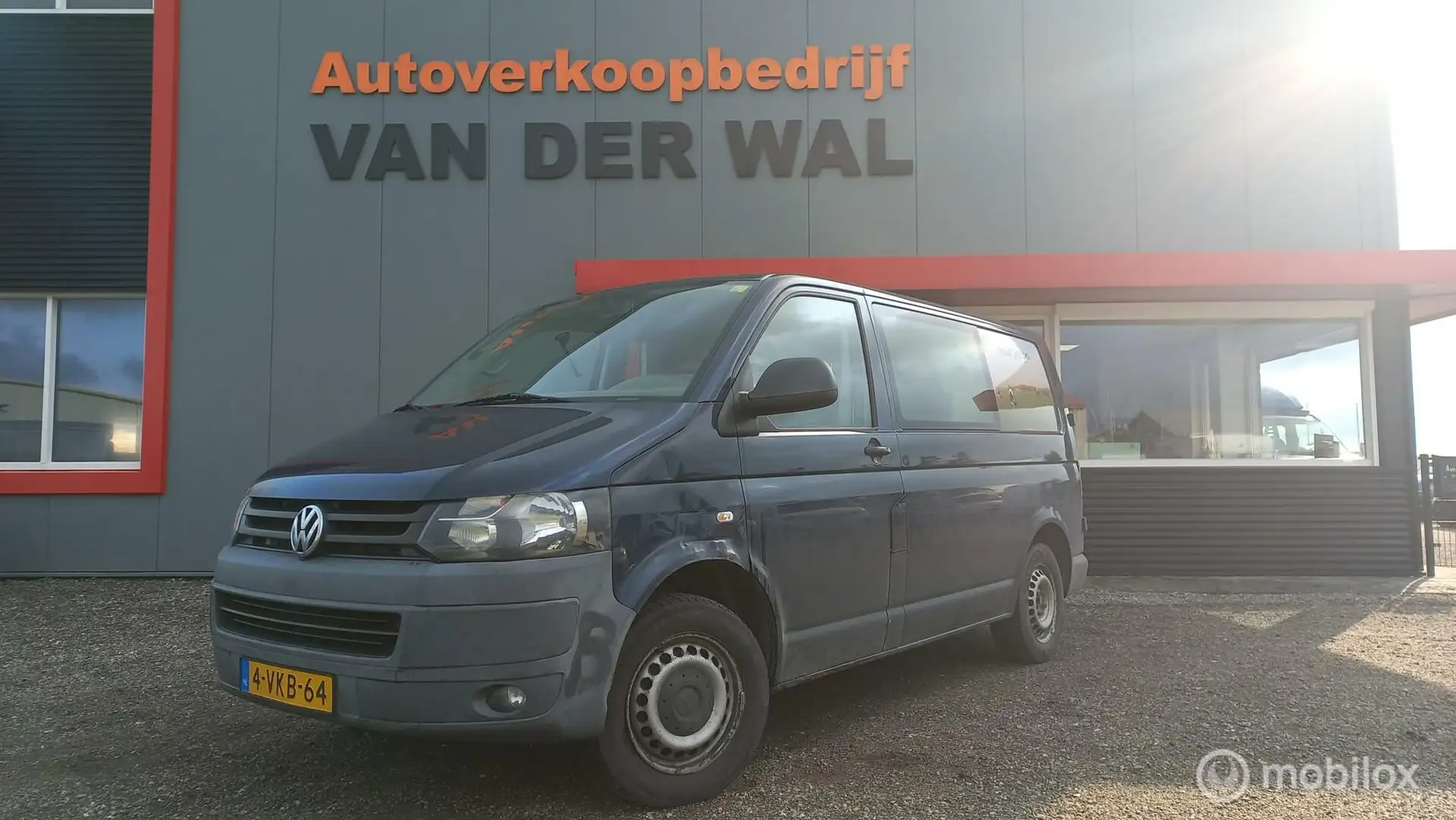 Volkswagen T5 Transporter 2.0 TDI L1H1 T800/5 PERSOONS/AIRCO Bleu - 1