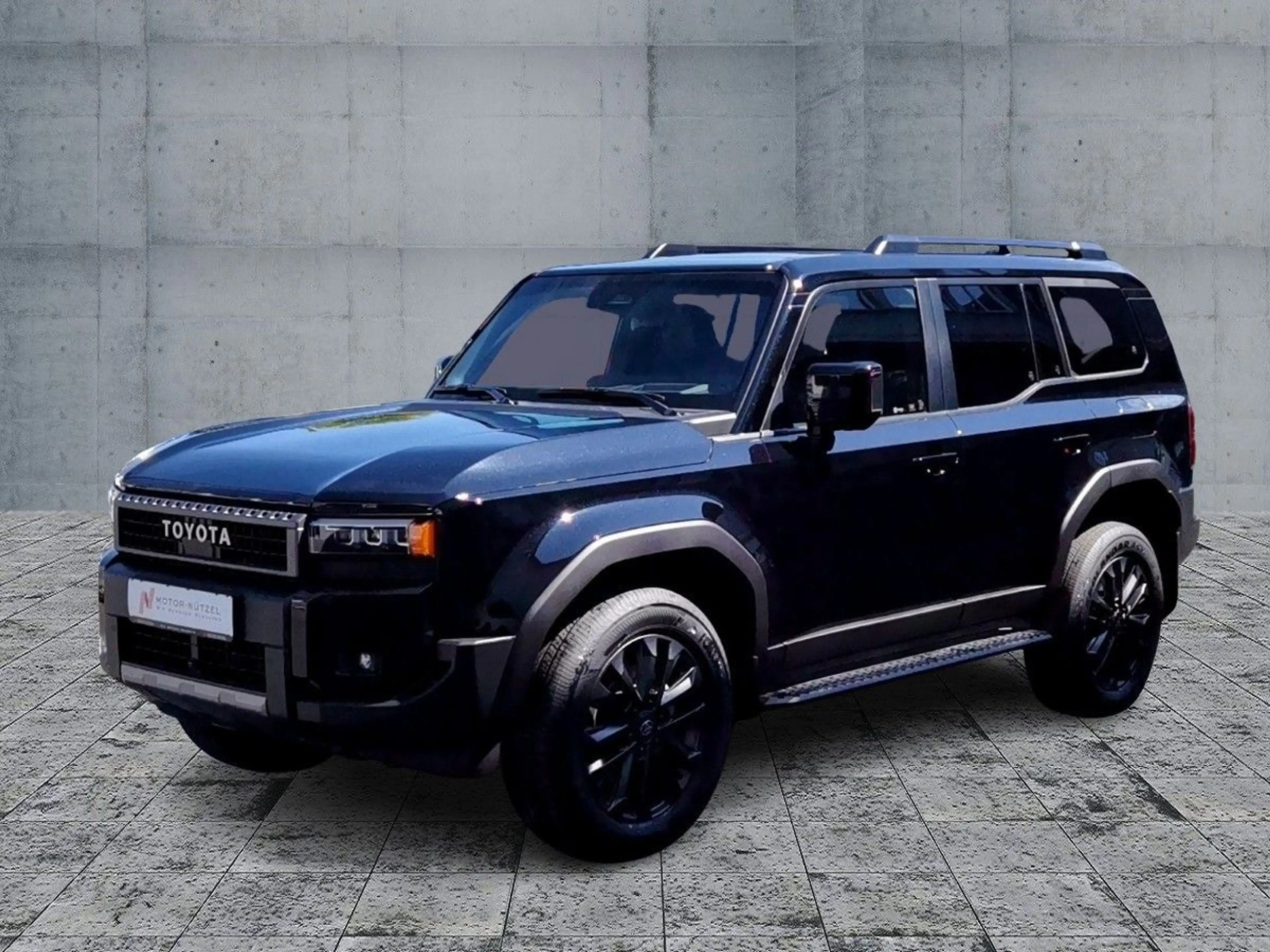 Toyota Land Cruiser 2.8 D Lounge // Allrad
