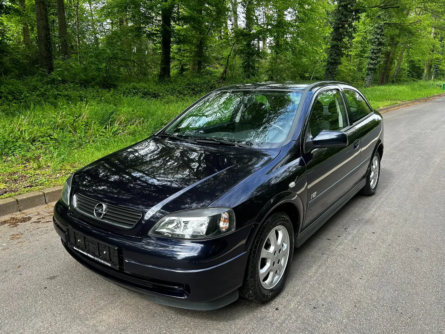 Opel Astra 1.2 - 1. Hand - Tüv-Asu NEU (05.2026) - Bleu - 1