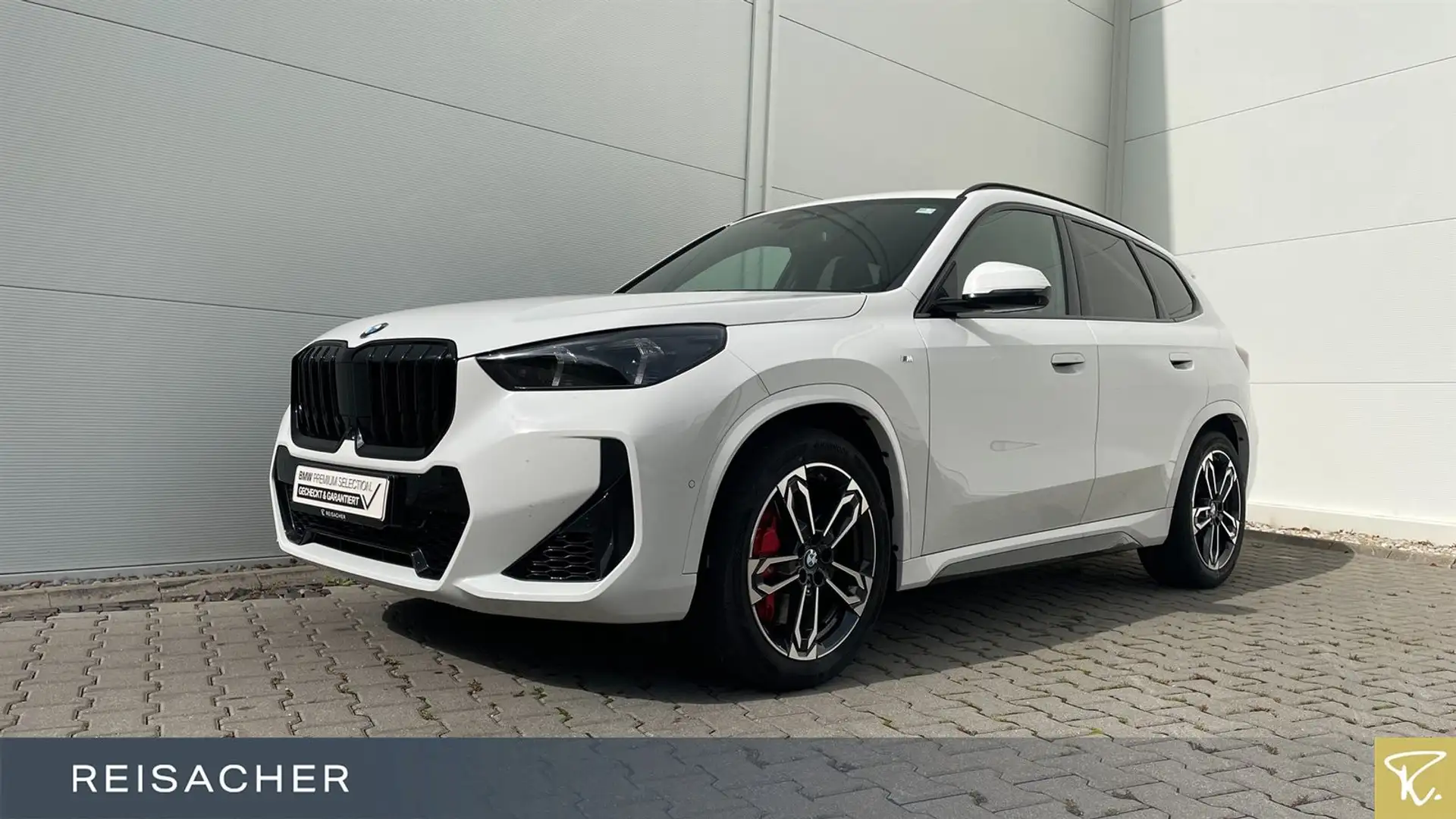 BMW X1 xDrive23i M Sport PRO,AHK,DAPro.HuD,Akt.S.360 Weiß - 1
