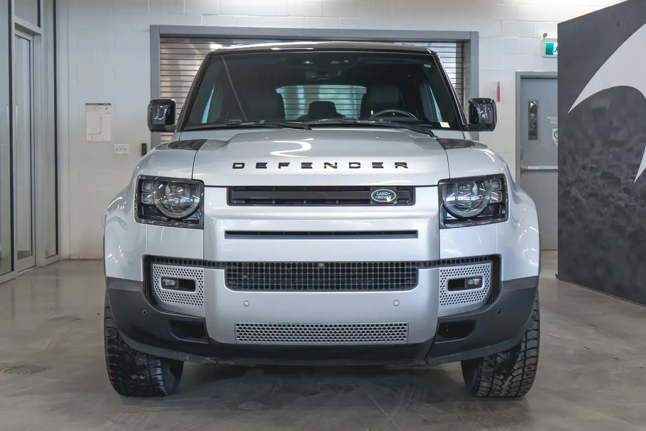 Land Rover Defender снимка Land Rover Defender