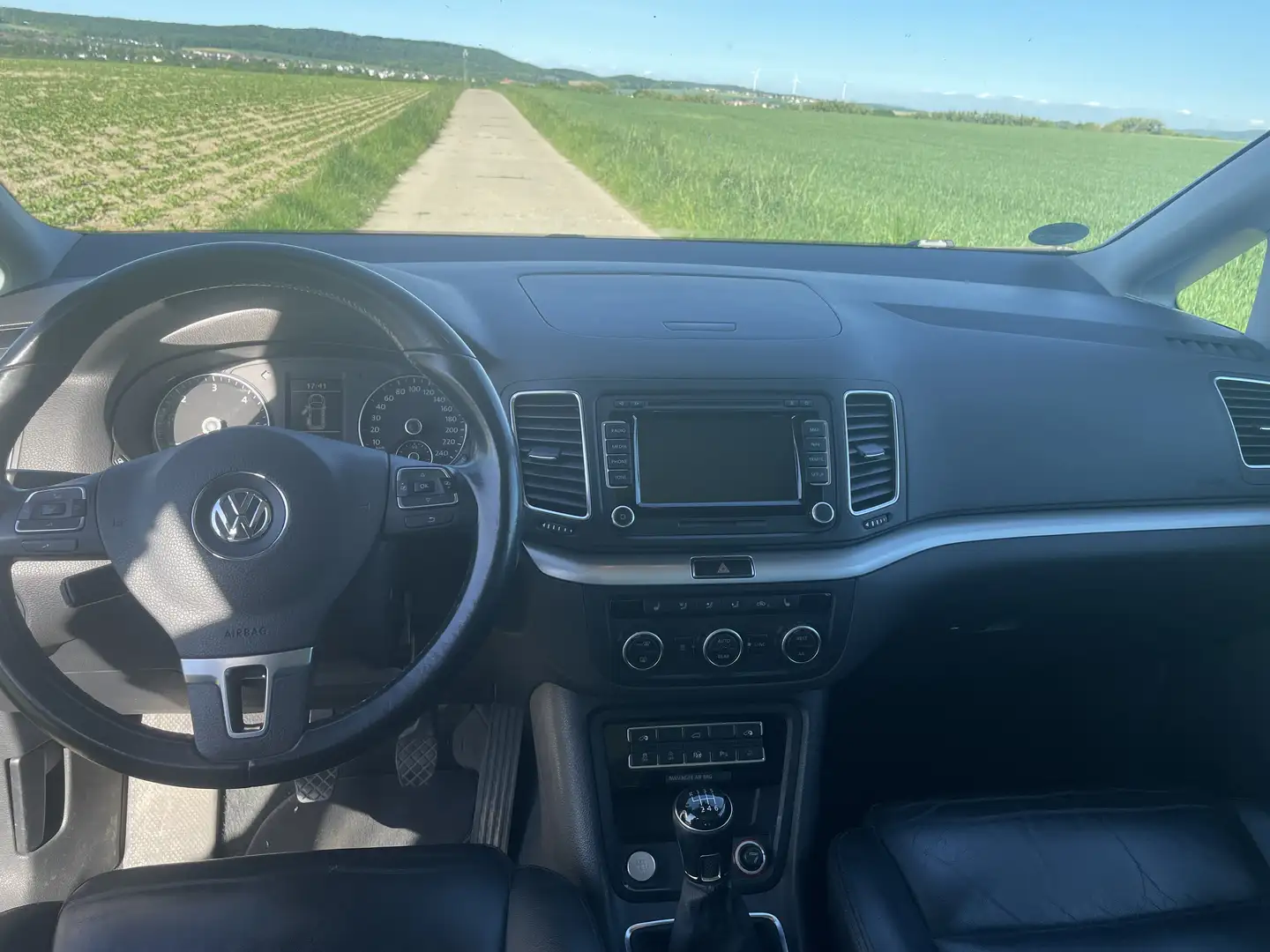 Volkswagen Sharan 2.0 TDI BlueMotion Technology Life - 2