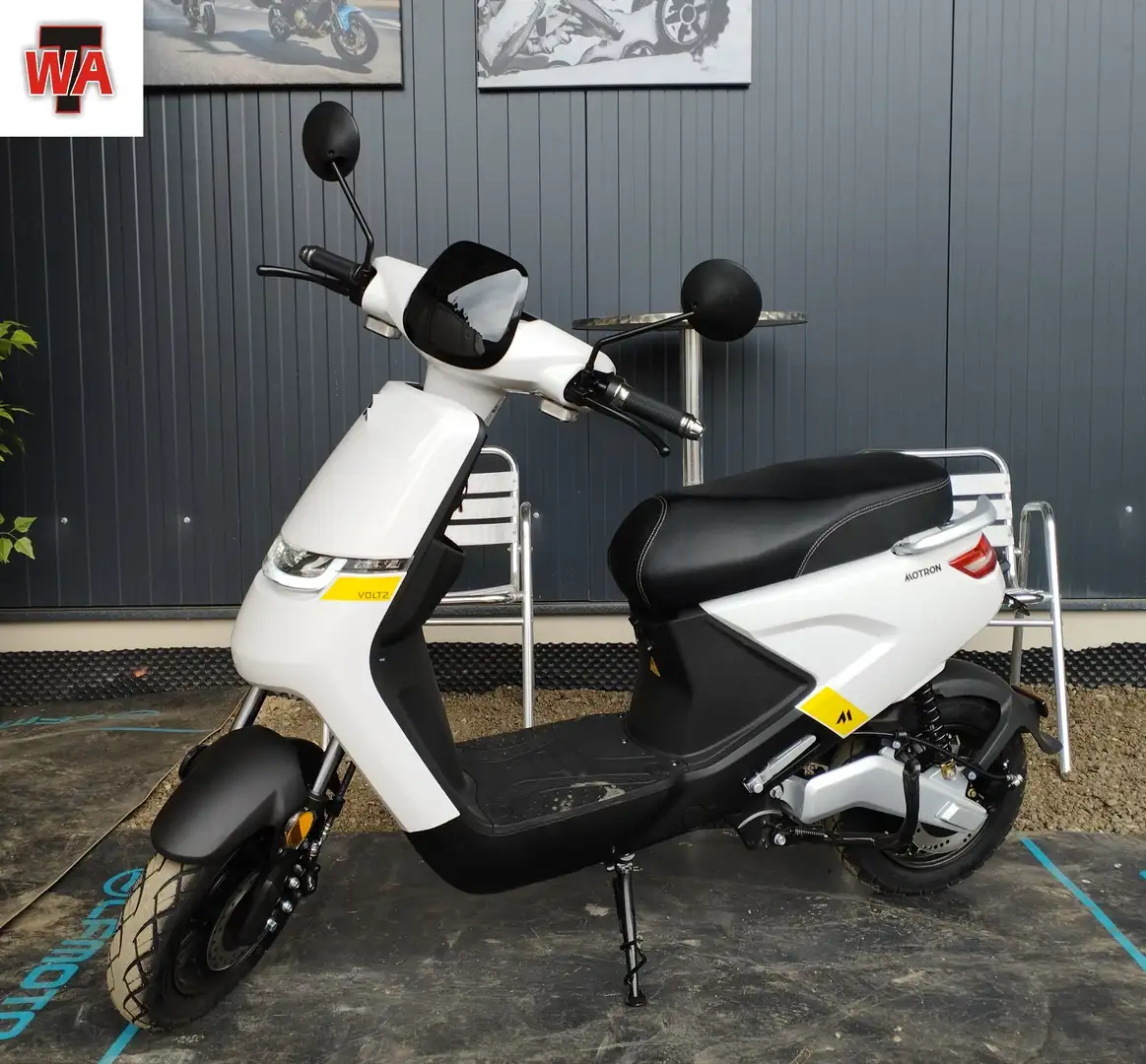 Motron Voltz *E- Moped* günstige Alternative zu Benzin Weiß - 1