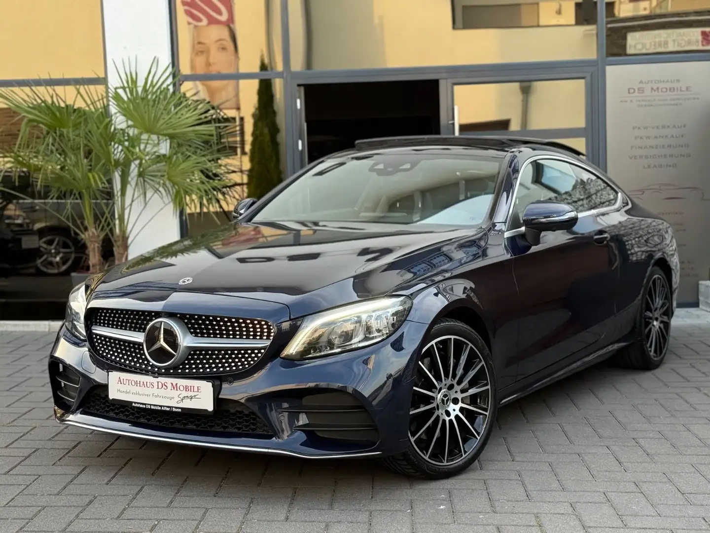 Mercedes-Benz C 400 Coupe 4Matic AMG Line/Pano/Memory Blau - 1