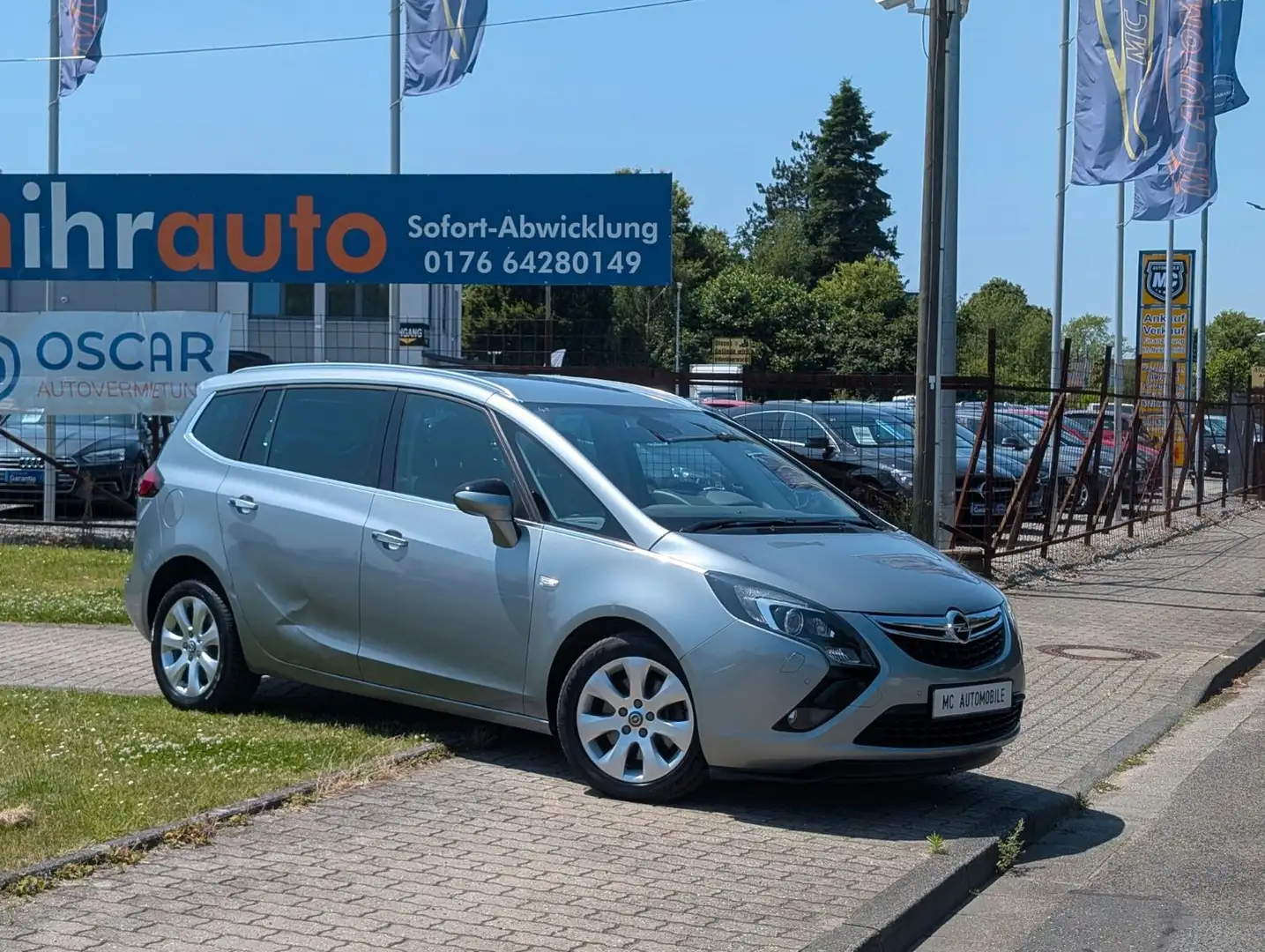 Opel Zafira C Tourer Innovation*AUTOMATIK*PDC V-H !! Silber - 2