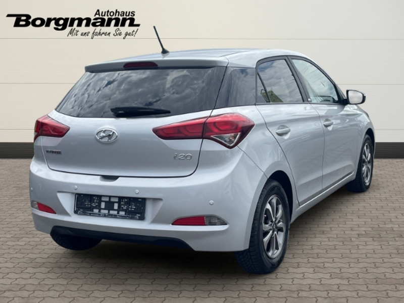 Hyundai i20 Passion 1.2 Bluetooth - Sitzheizung - Lenkradheizu — photo 4
