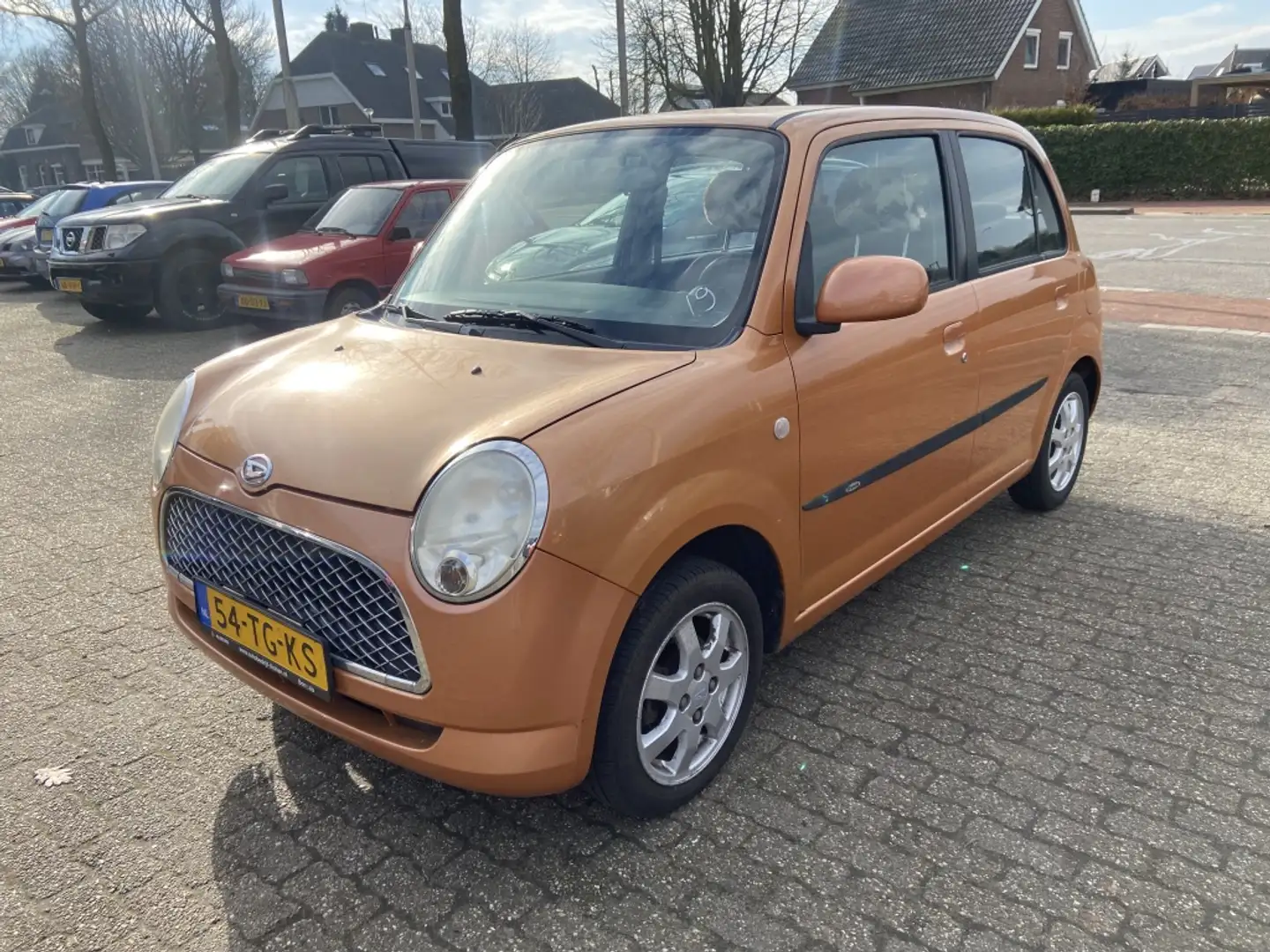 Daihatsu Trevis 1.0 - airco - orig. NL - nwe APK Rojo - 1