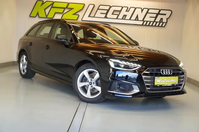 Audi A4 view 3