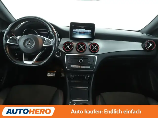 Mercedes-Benz Cla view 12