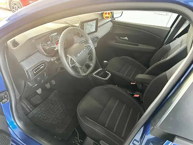 Dacia Sandero view 7