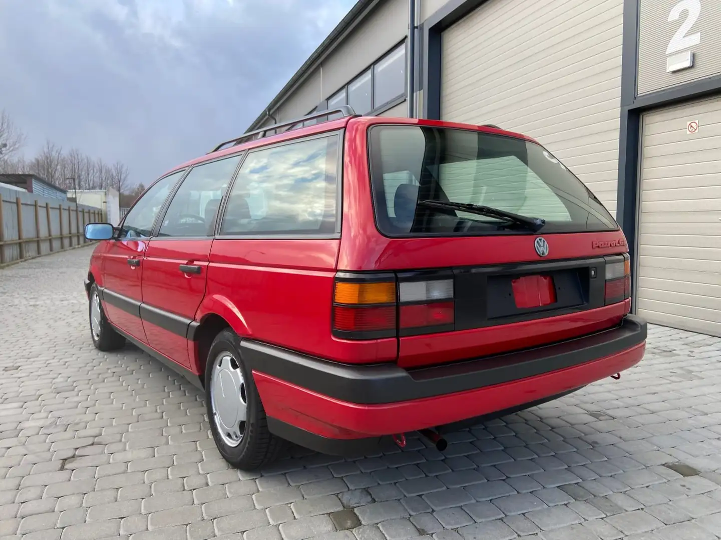 Volkswagen Passat Variant 1.8 B3 Rojo - 2